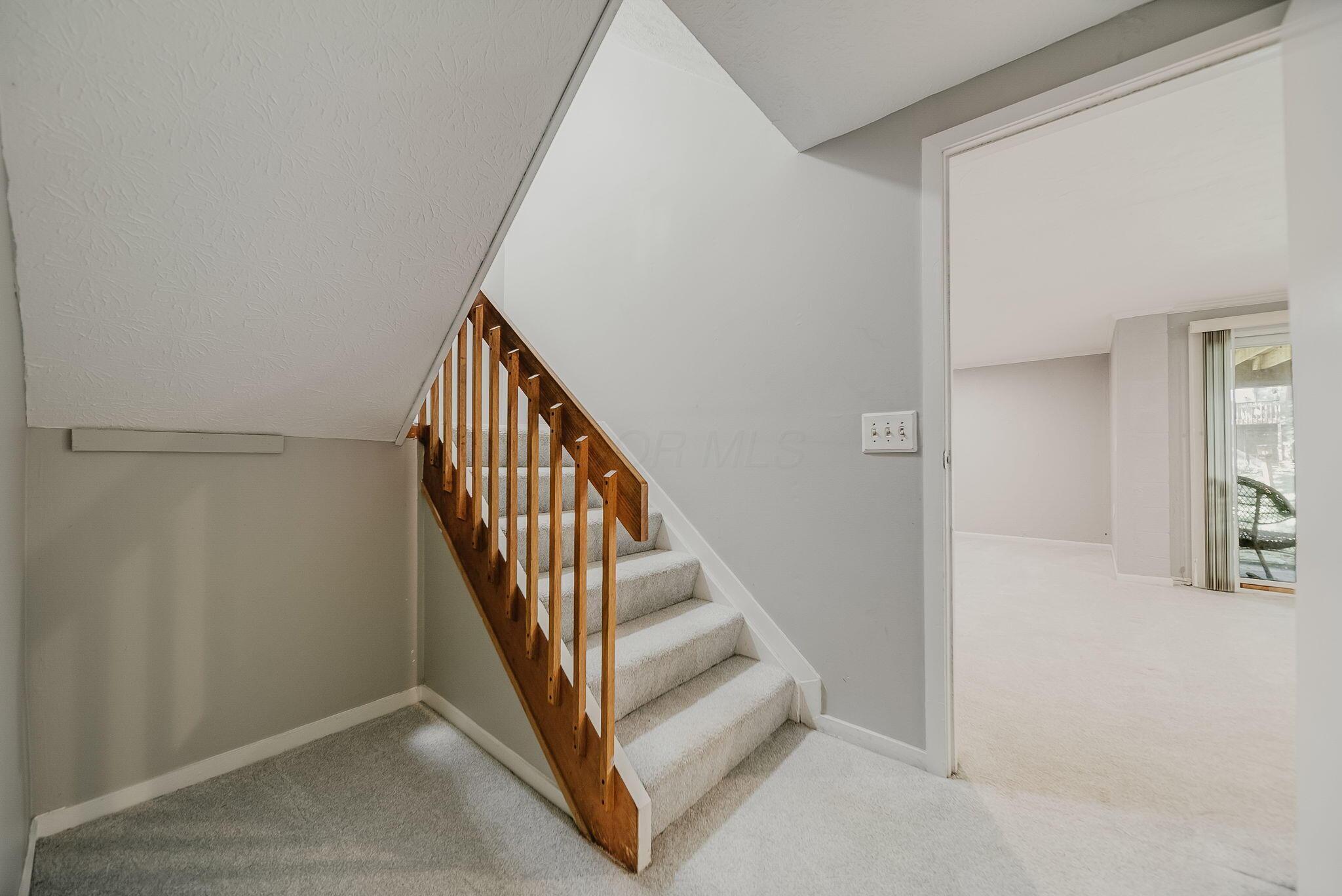 4880 Clearfork Lane, 2