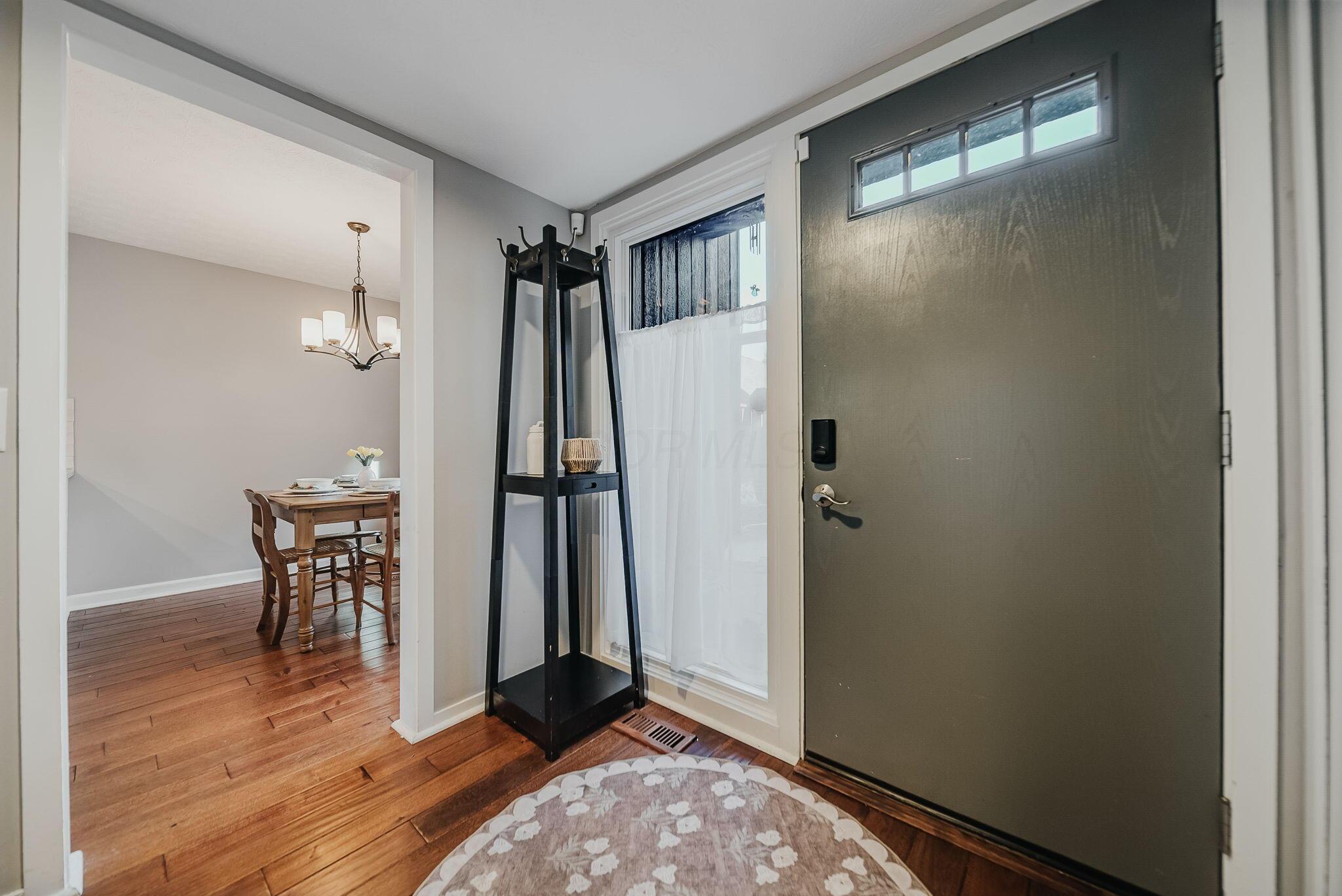 4880 Clearfork Lane, 2