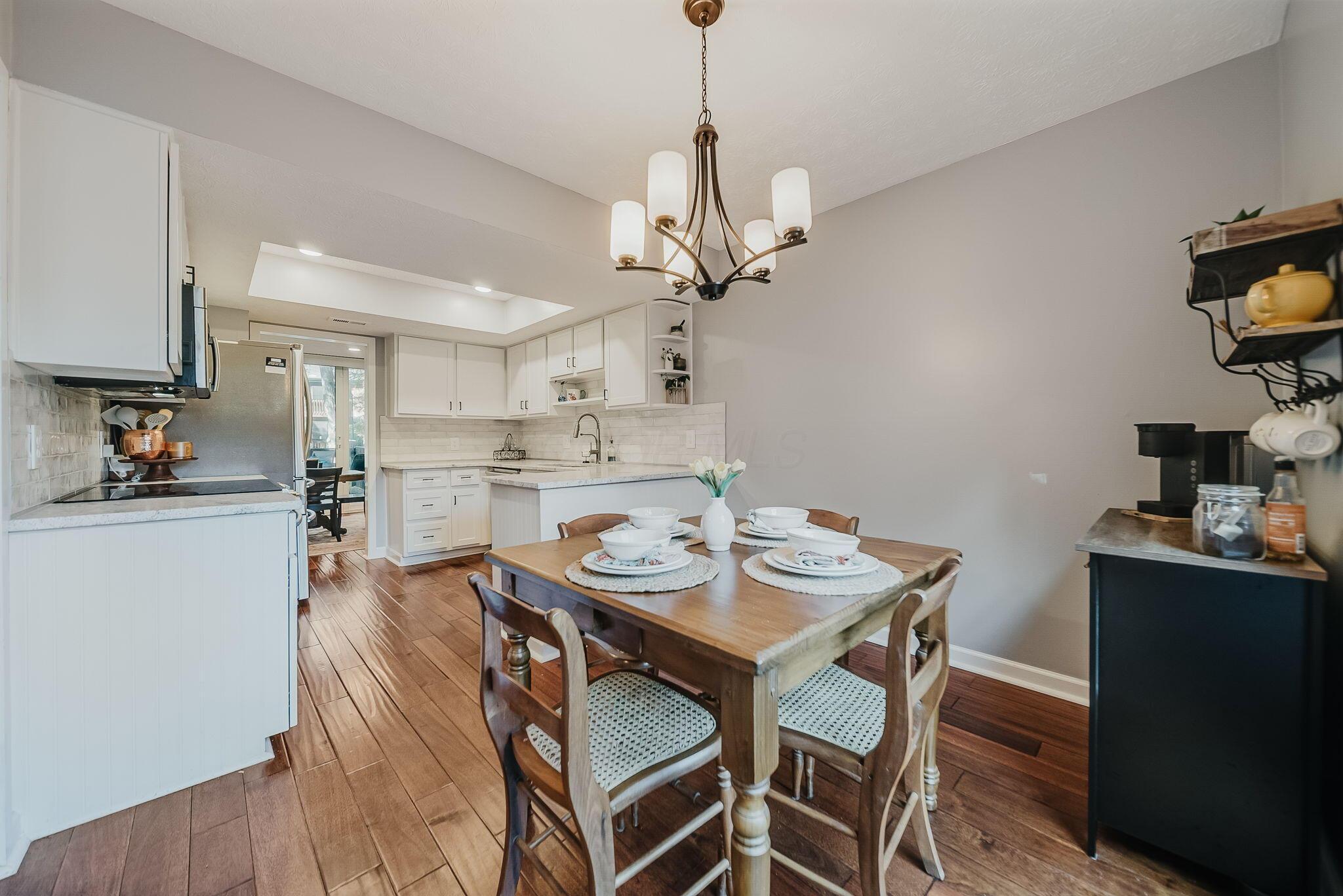 4880 Clearfork Lane, 2