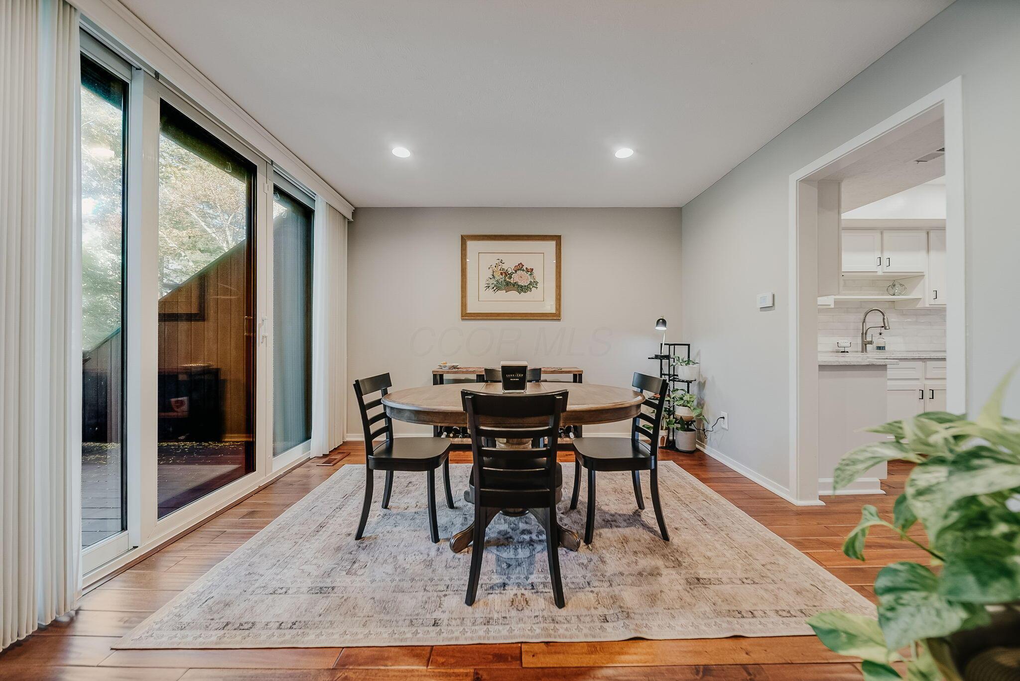 4880 Clearfork Lane, 2