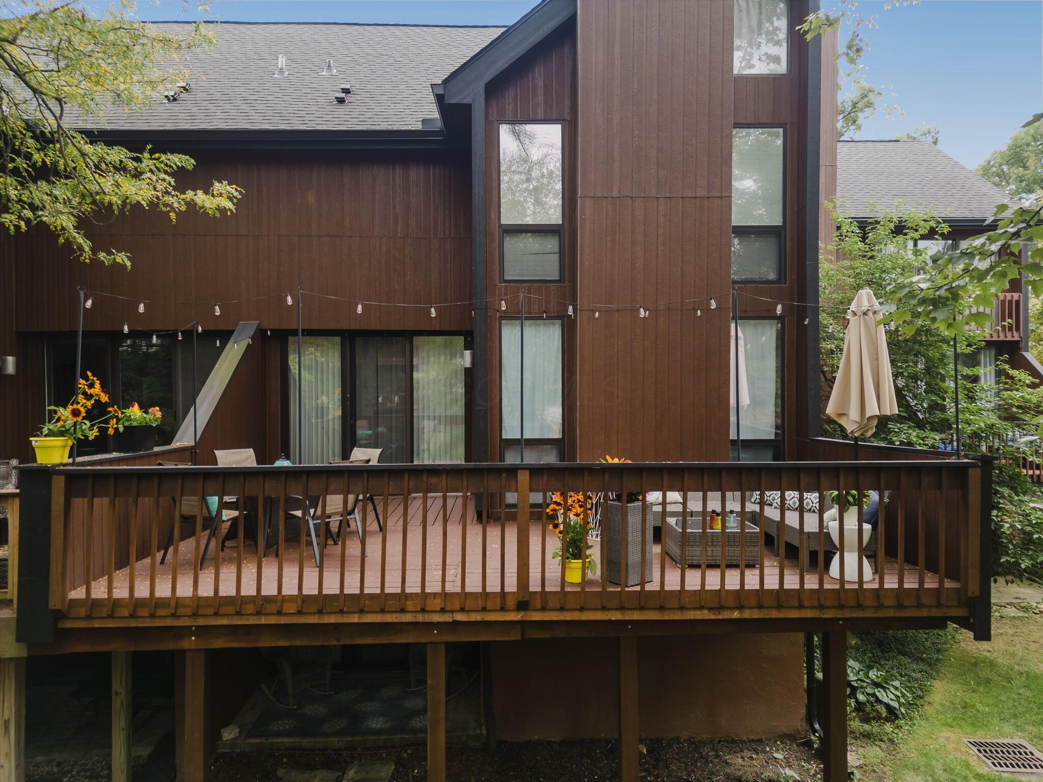 4880 Clearfork Lane, 2