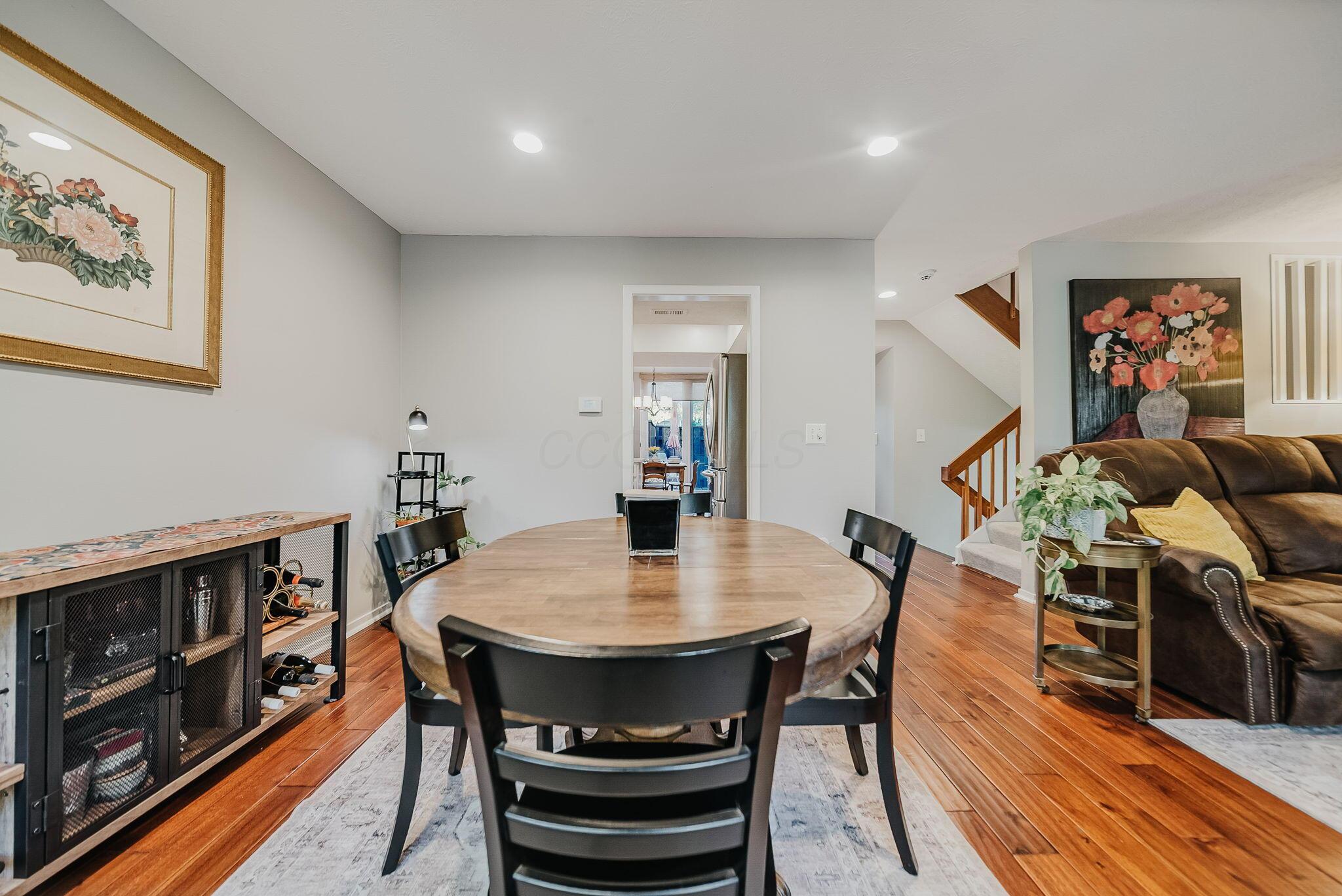 4880 Clearfork Lane, 2