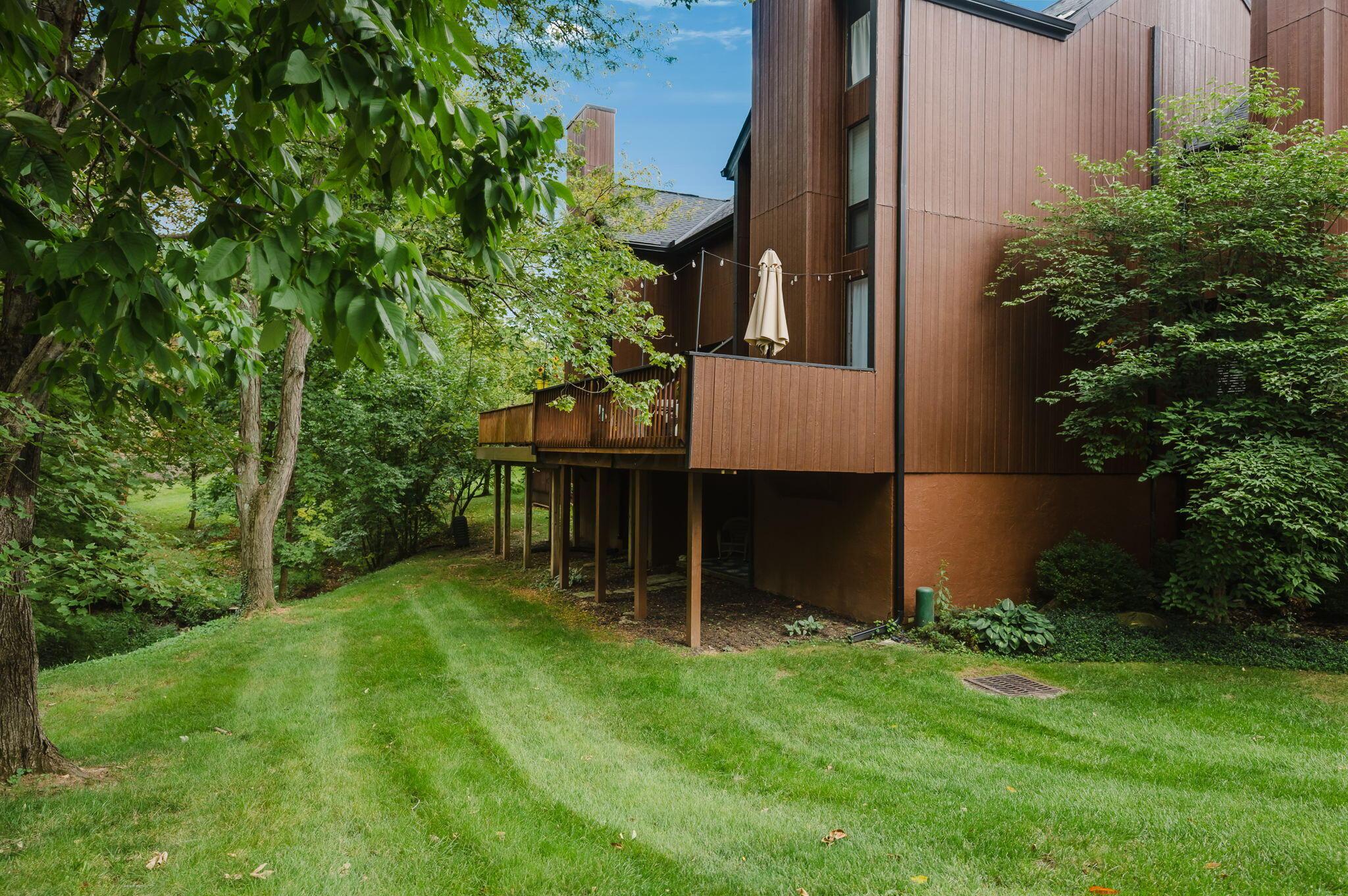 4880 Clearfork Lane, 2