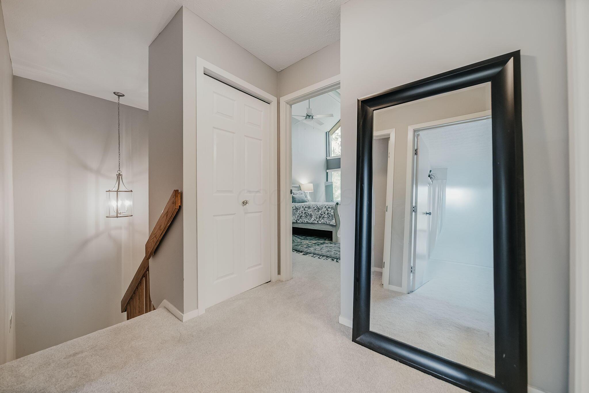 4880 Clearfork Lane, 2