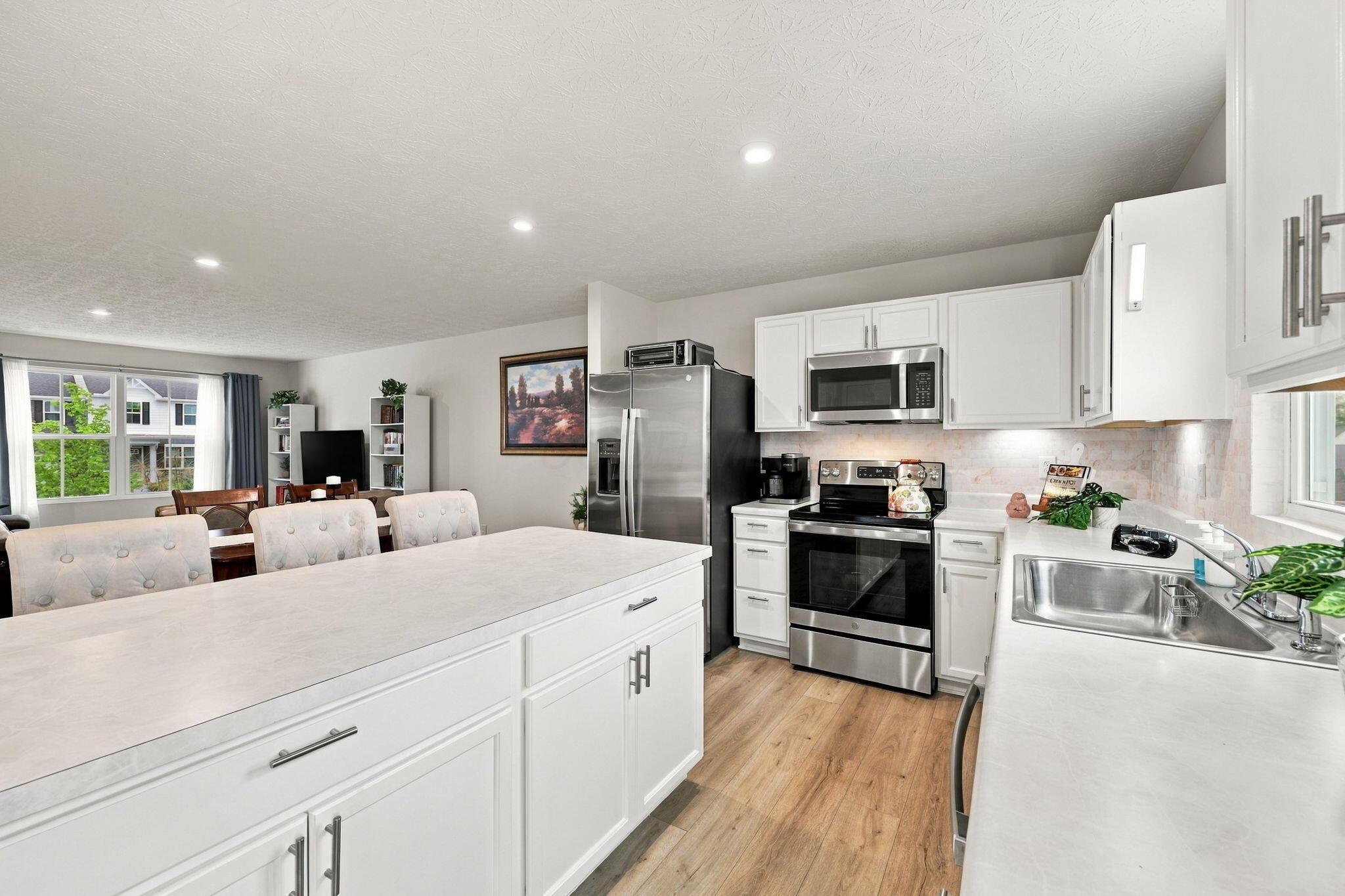 5009 Brooklet Way