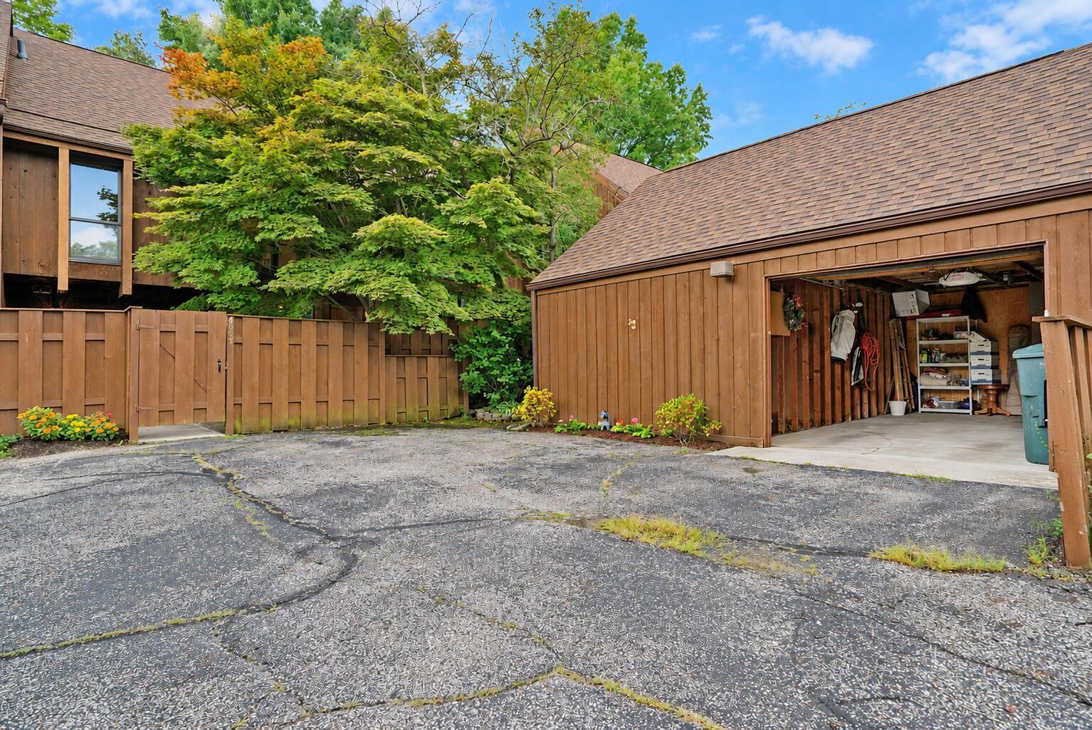 4997 Chuckleberry Lane, 7