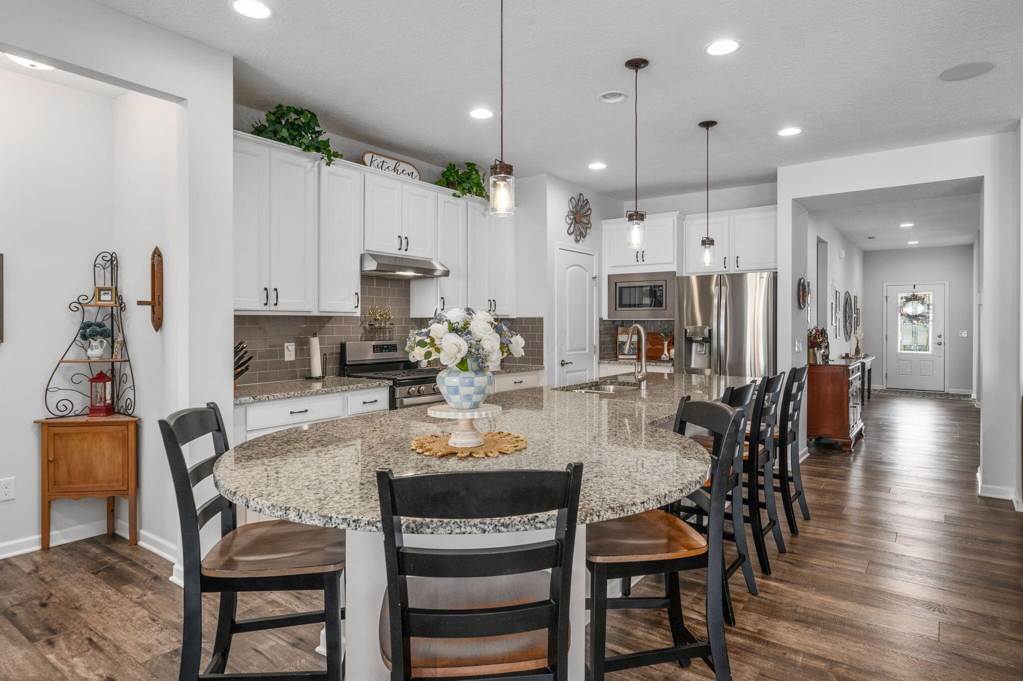 727 Fescue Road