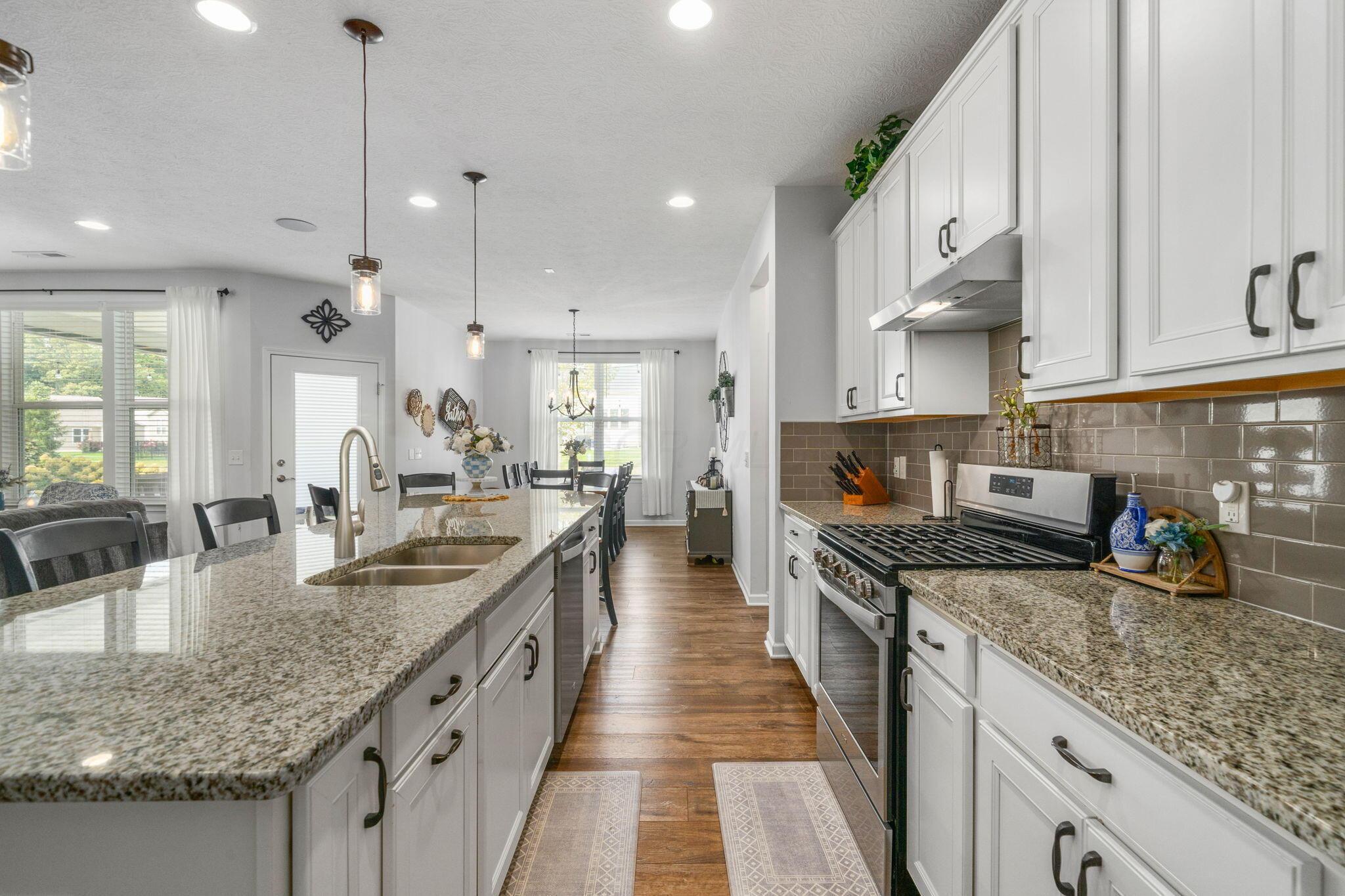 727 Fescue Road