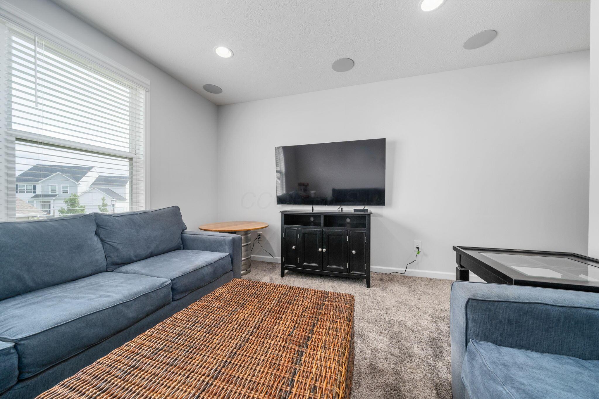 727 Fescue Road