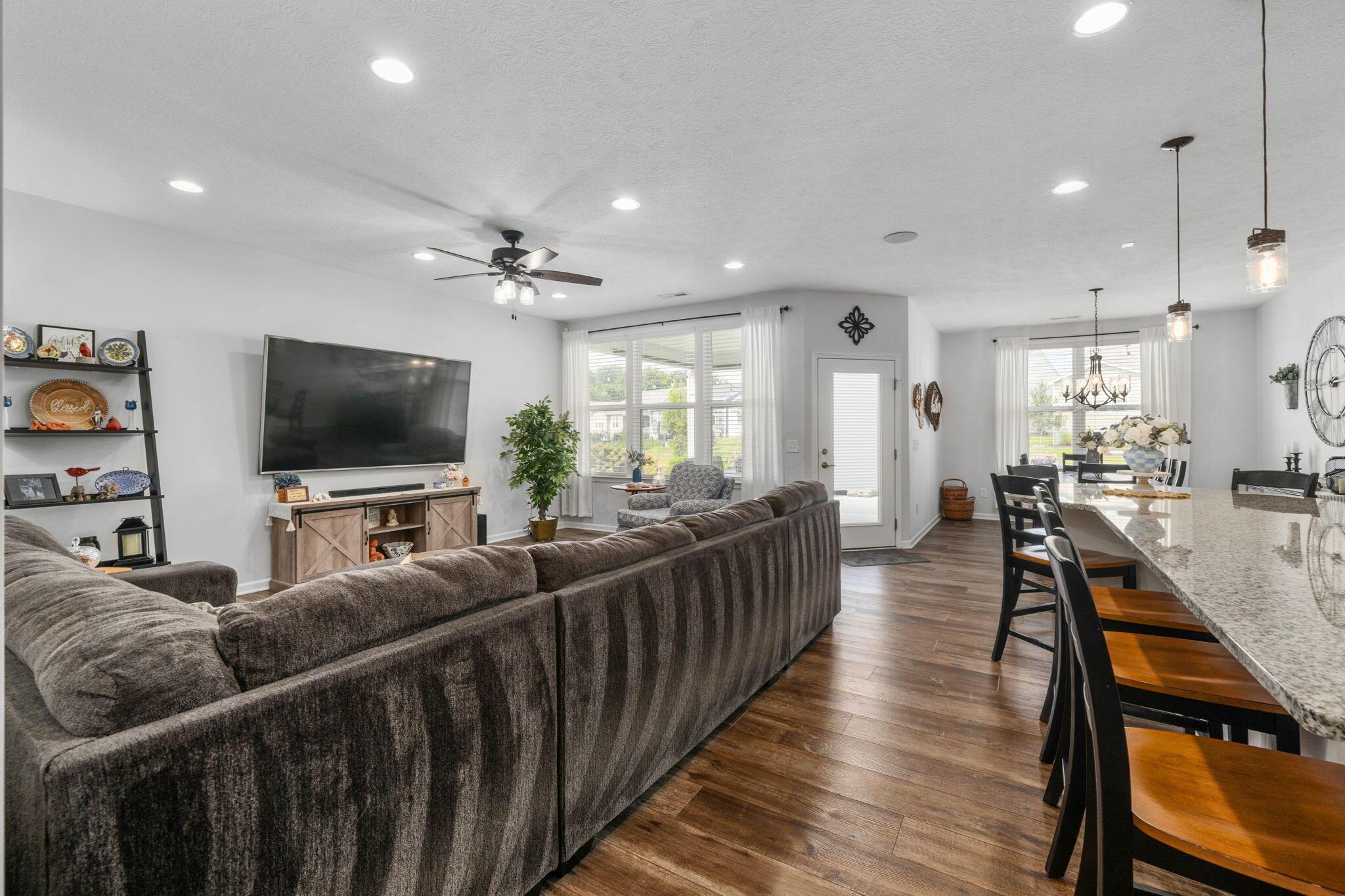 727 Fescue Road