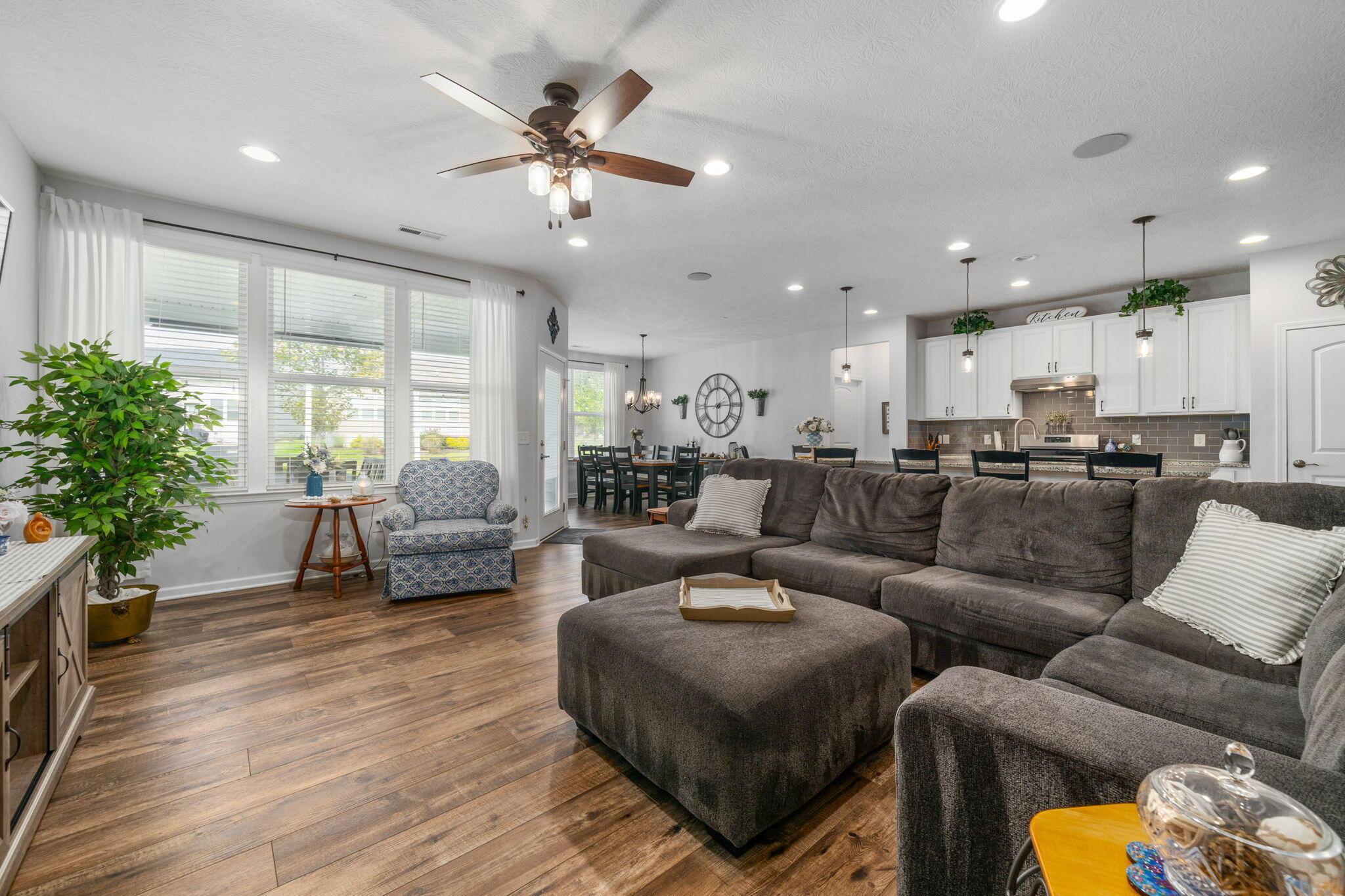727 Fescue Road