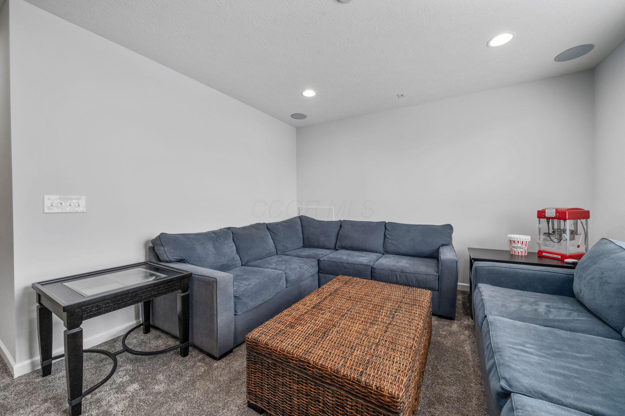 727 Fescue Road