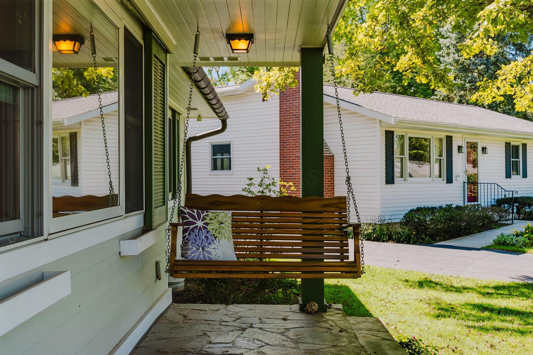 439 Granville Square