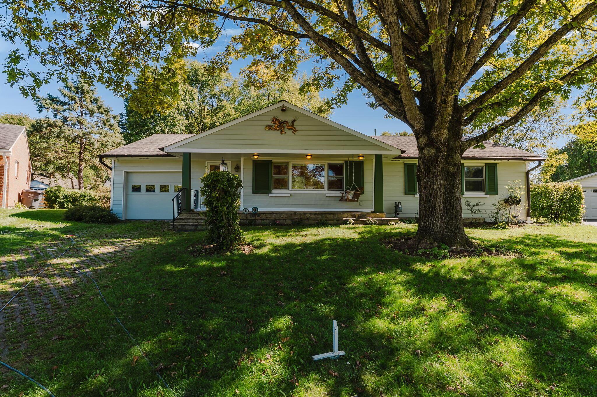 439 Granville Square