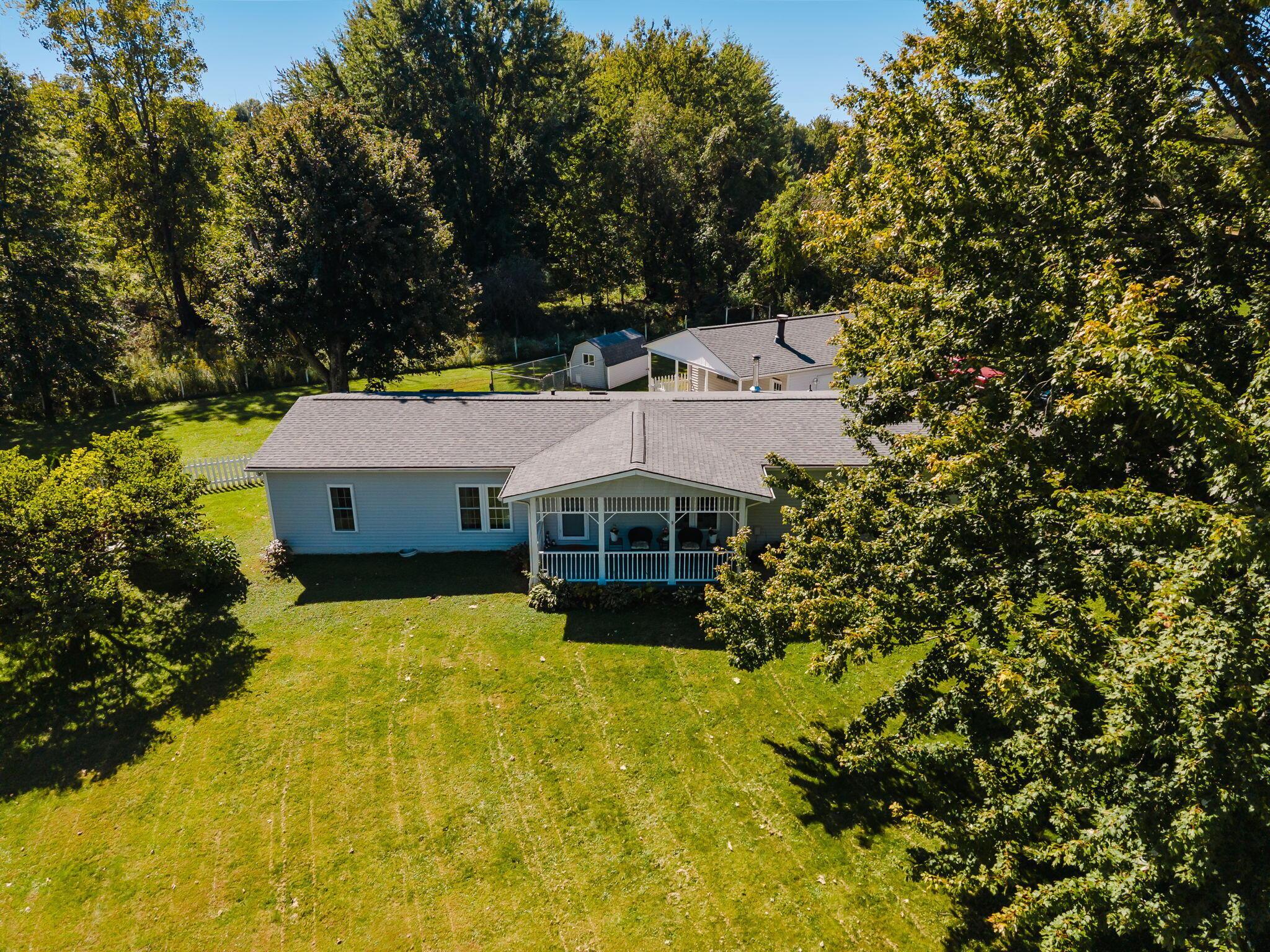 6967 Hollow Road SW