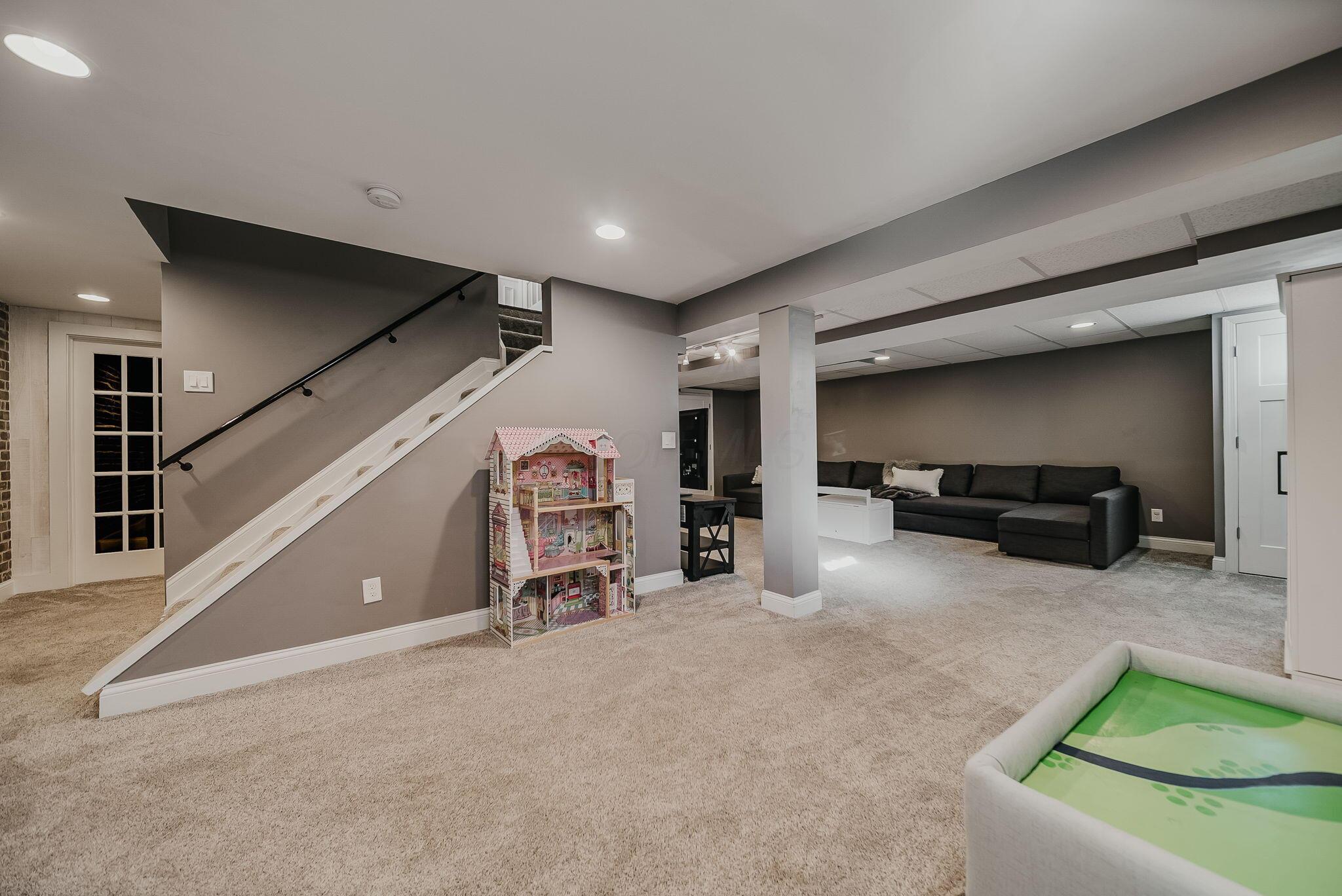 656 Bay Drive
