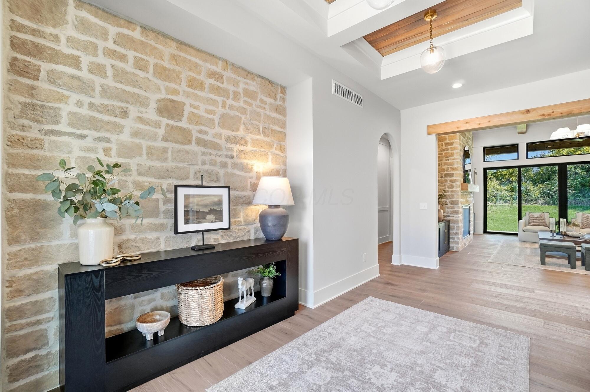 6571 Scioto Bluff Court