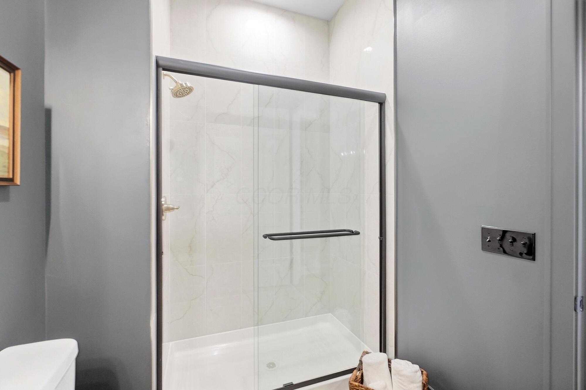 6571 Scioto Bluff Court