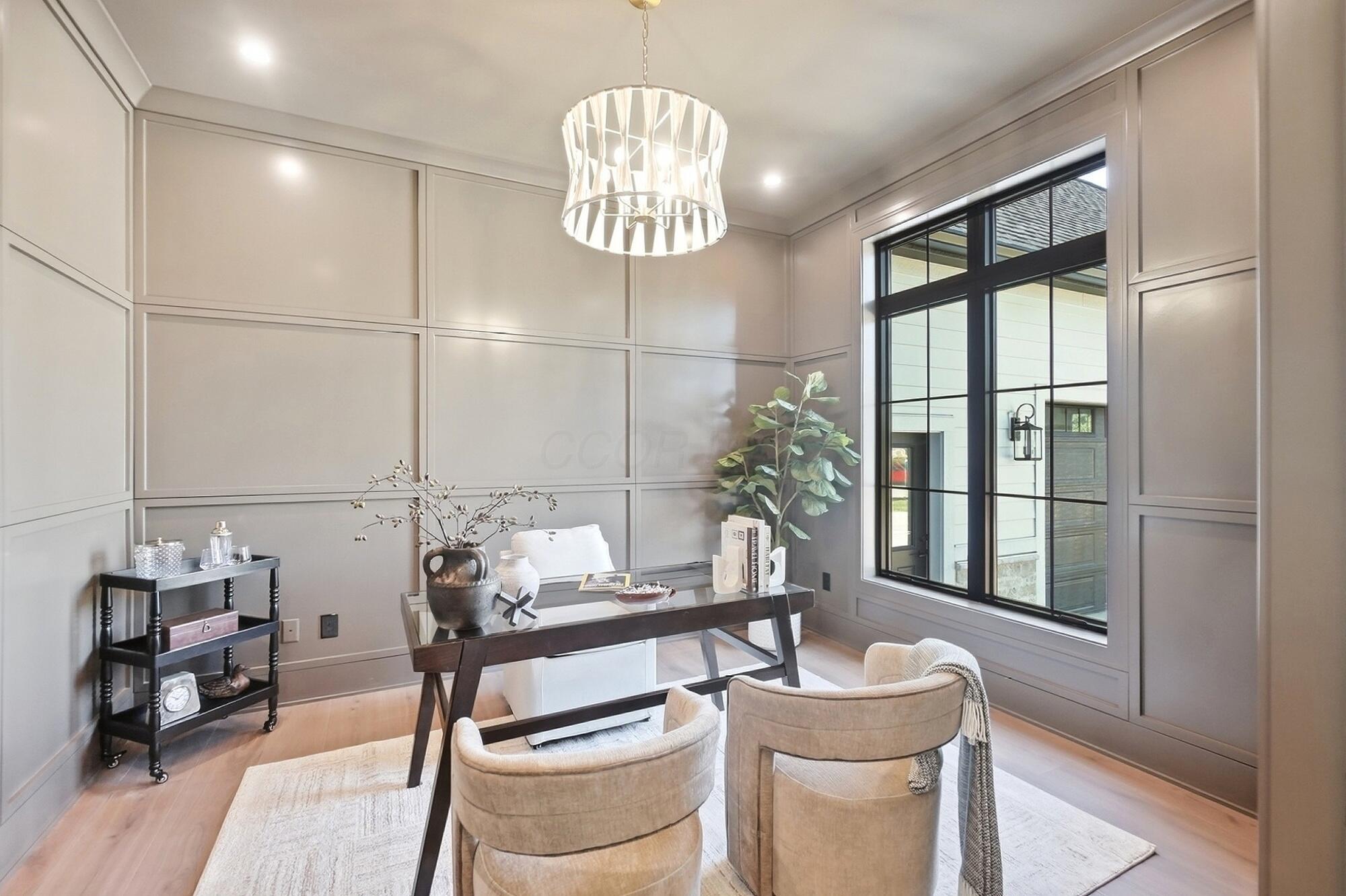 6571 Scioto Bluff Court