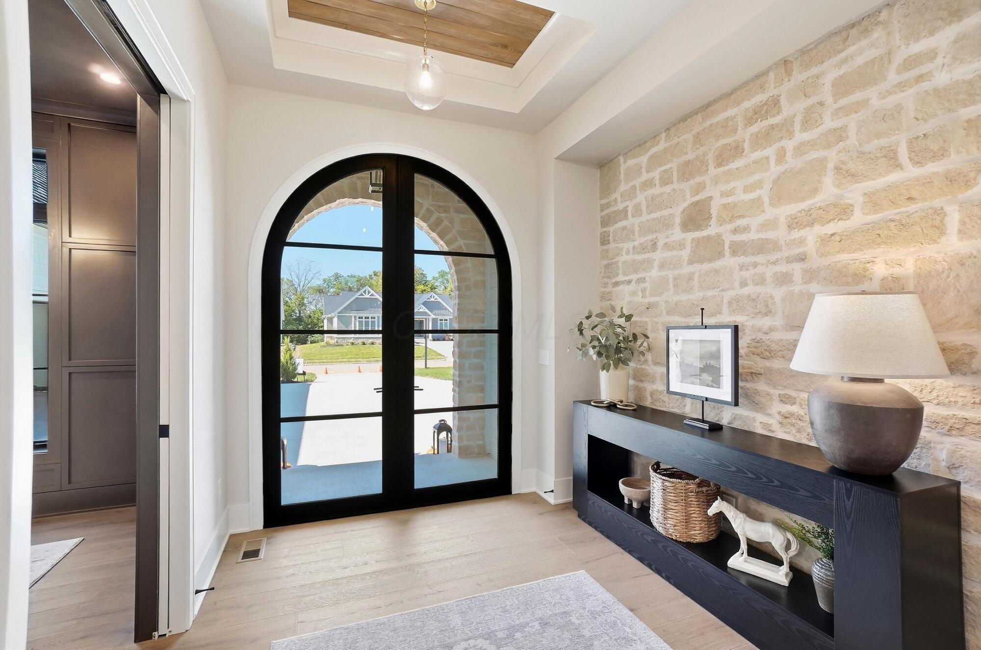 6571 Scioto Bluff Court