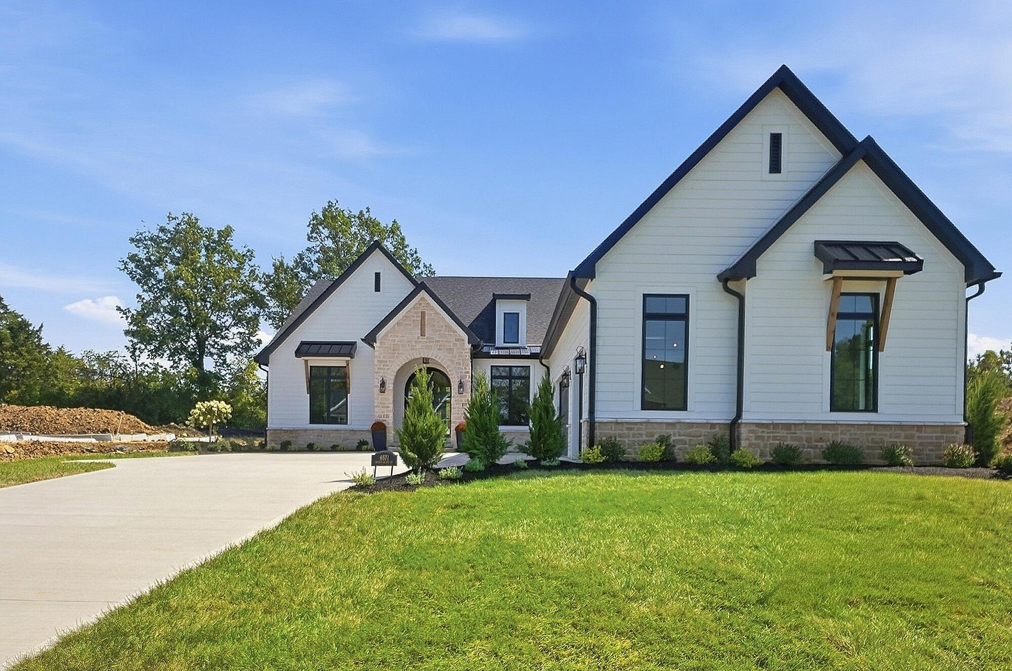 6571 Scioto Bluff Court