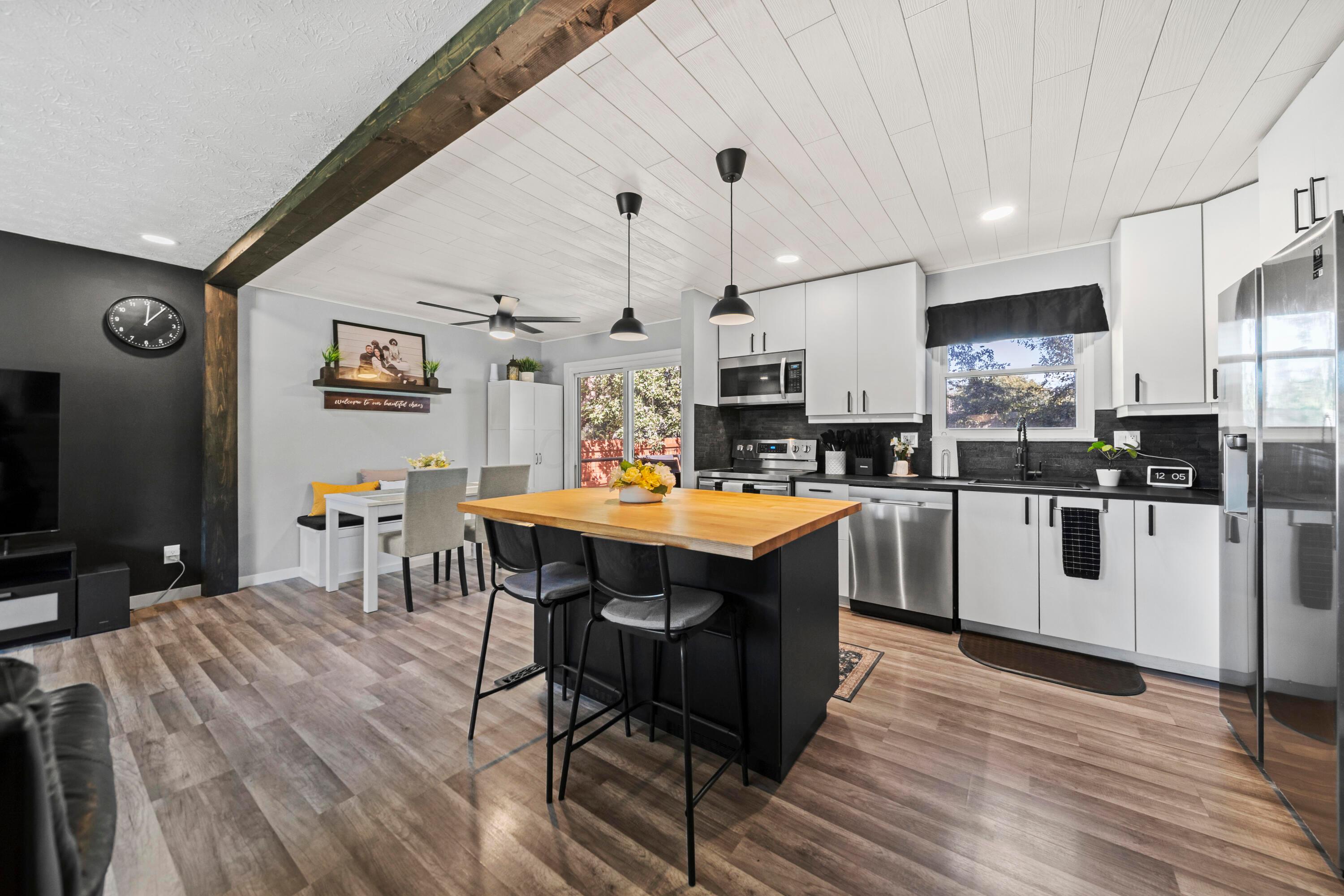 3594 Carthage Court