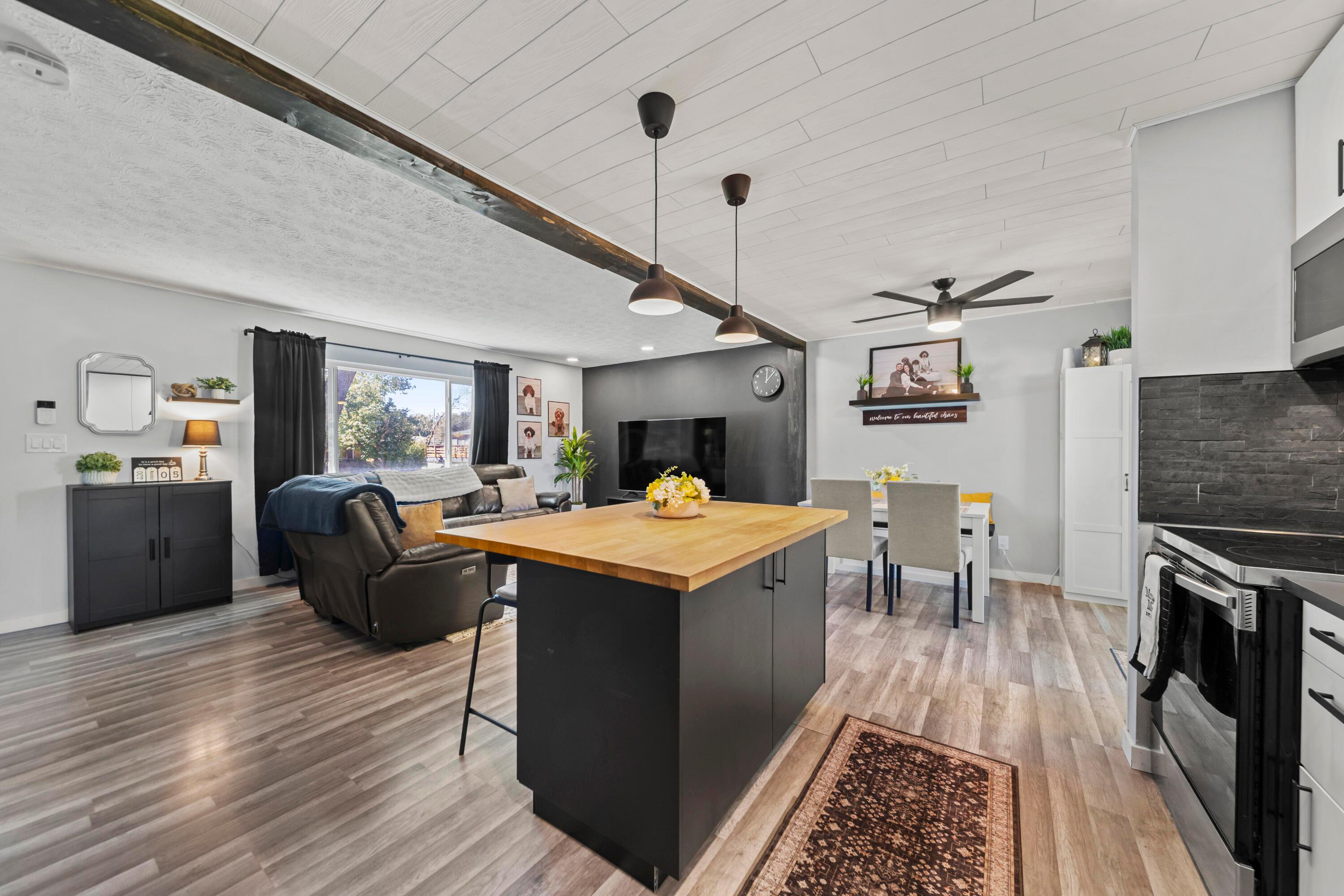 3594 Carthage Court