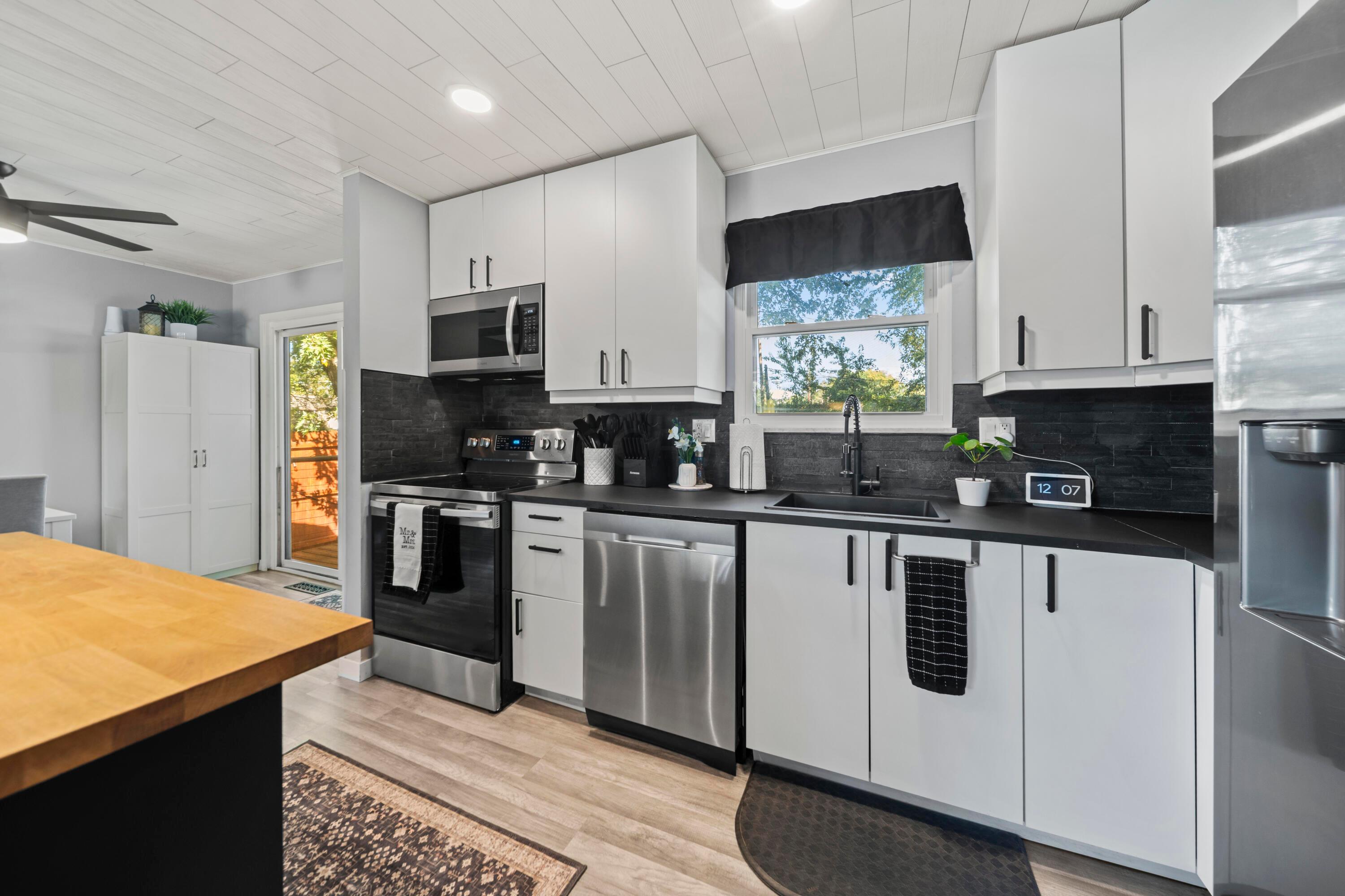 3594 Carthage Court