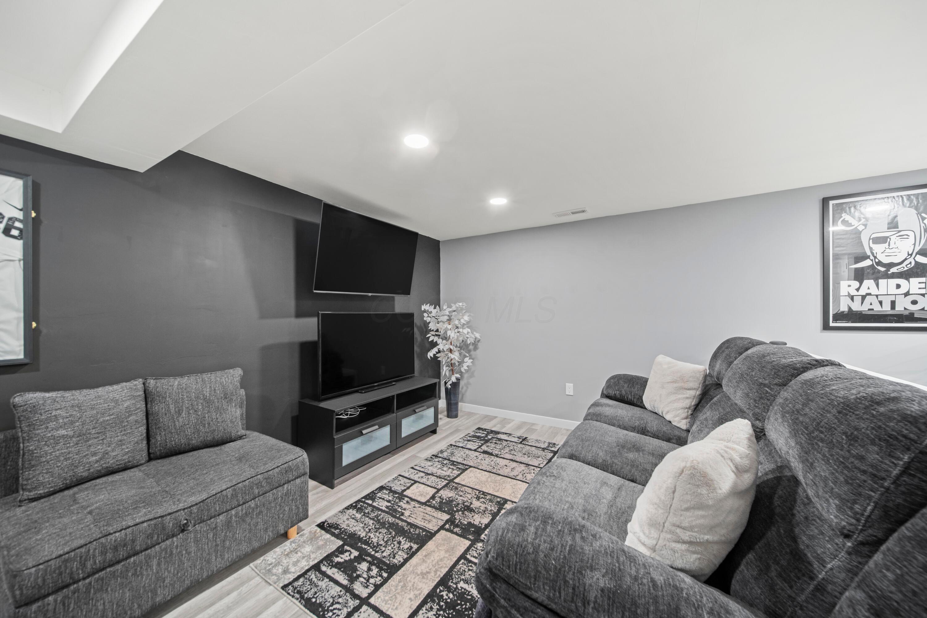 3594 Carthage Court