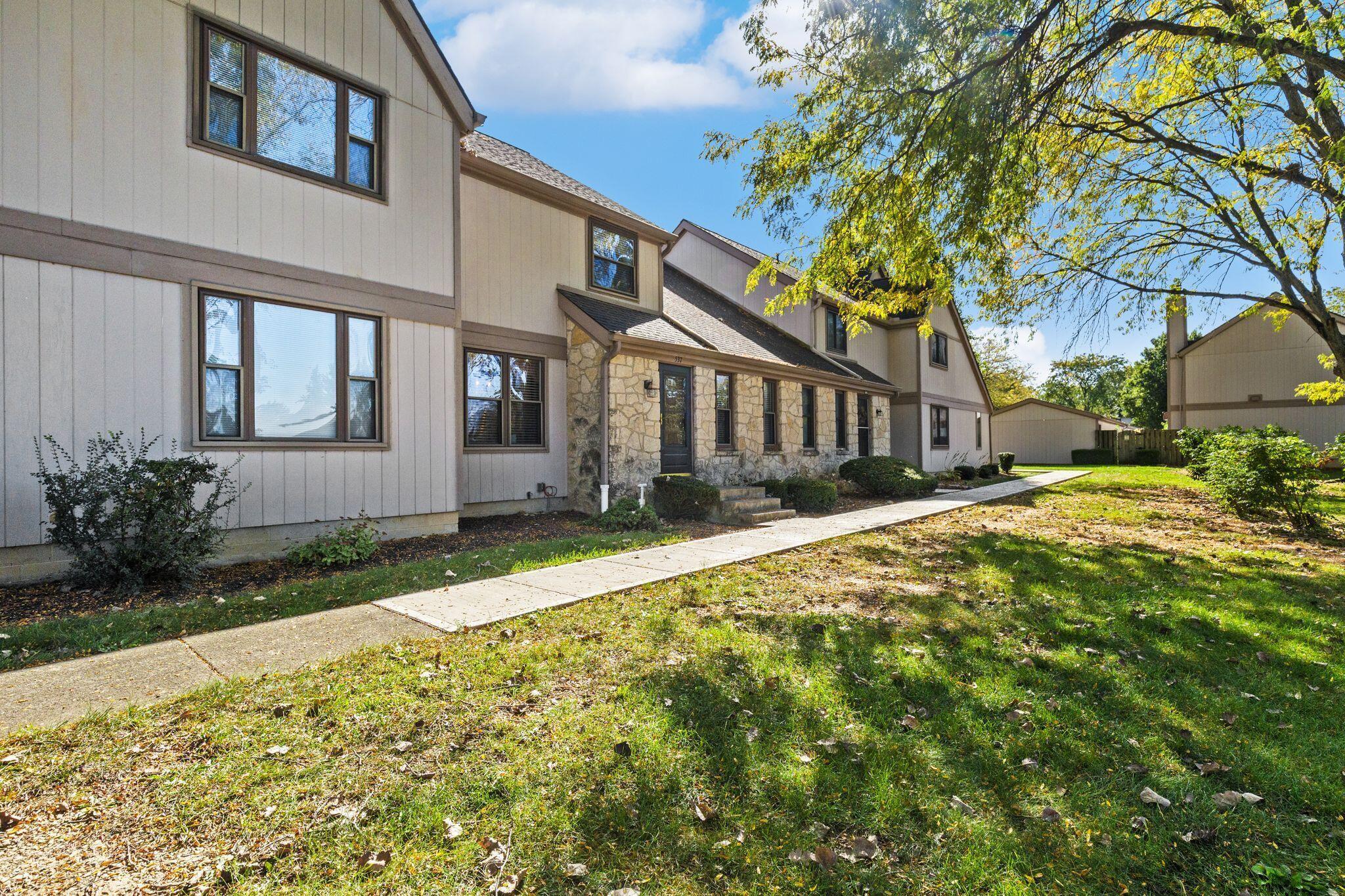 537 Woodingham Place, 2B
