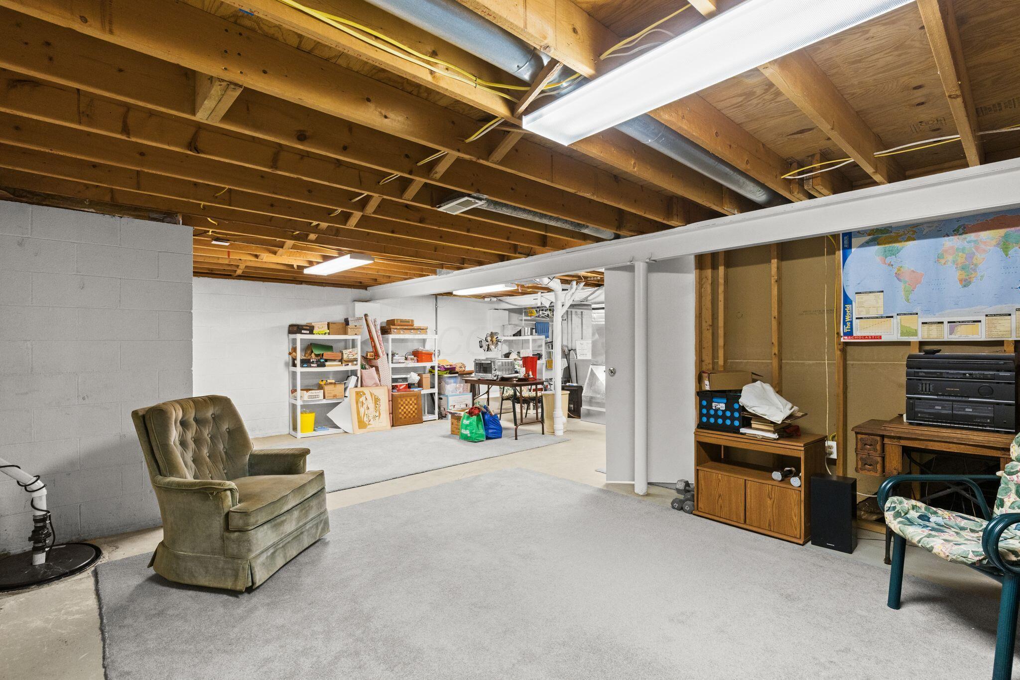 537 Woodingham Place, 2B