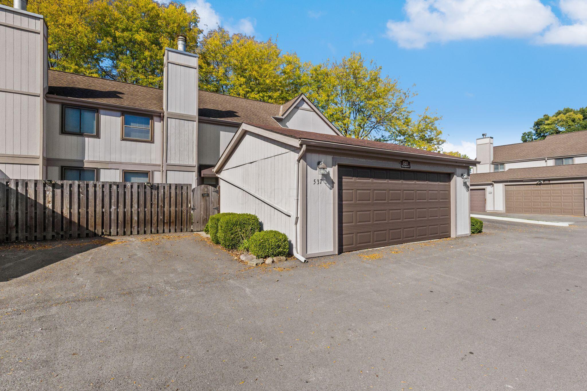 537 Woodingham Place, 2B