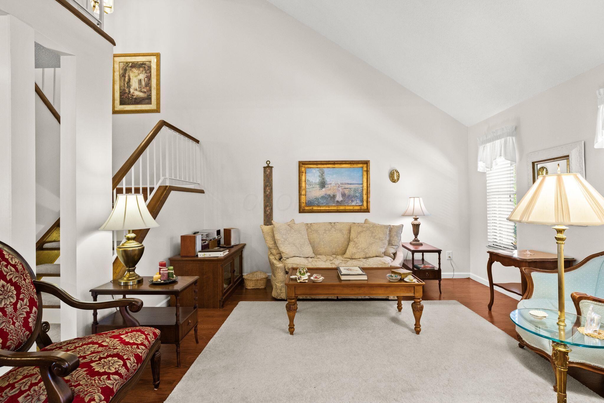 537 Woodingham Place, 2B