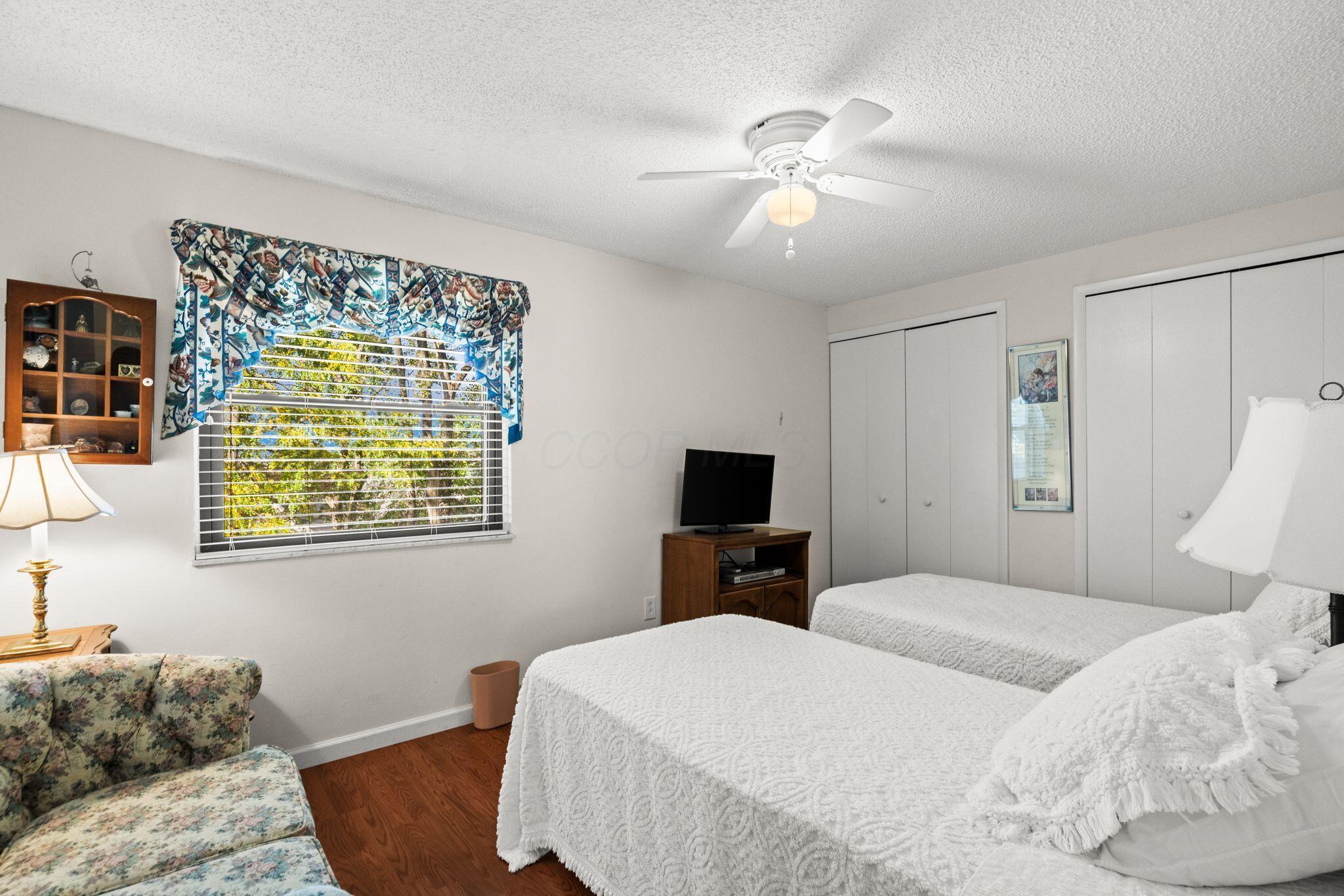 537 Woodingham Place, 2B
