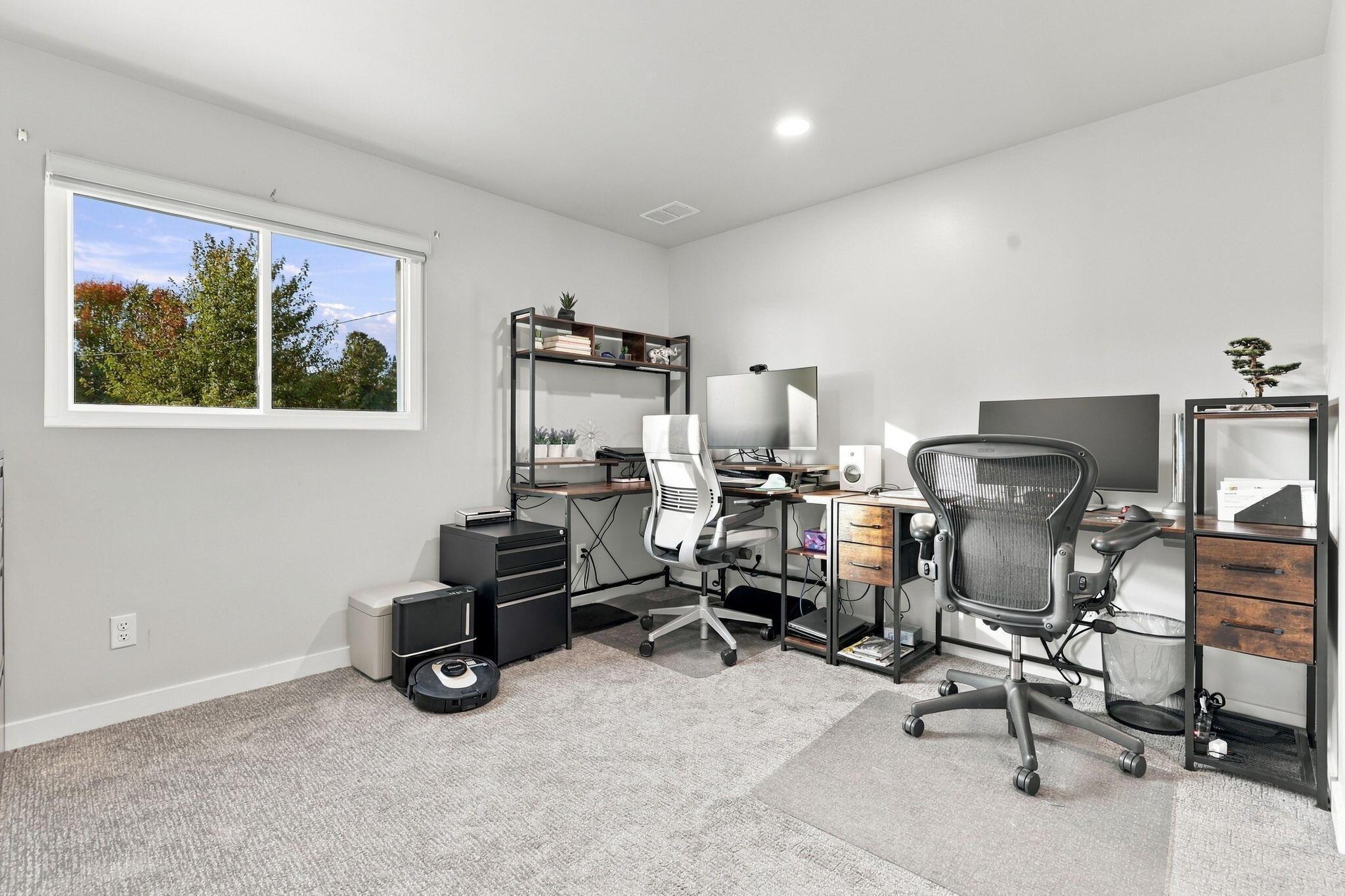 14130 Duncan Plains Road NW