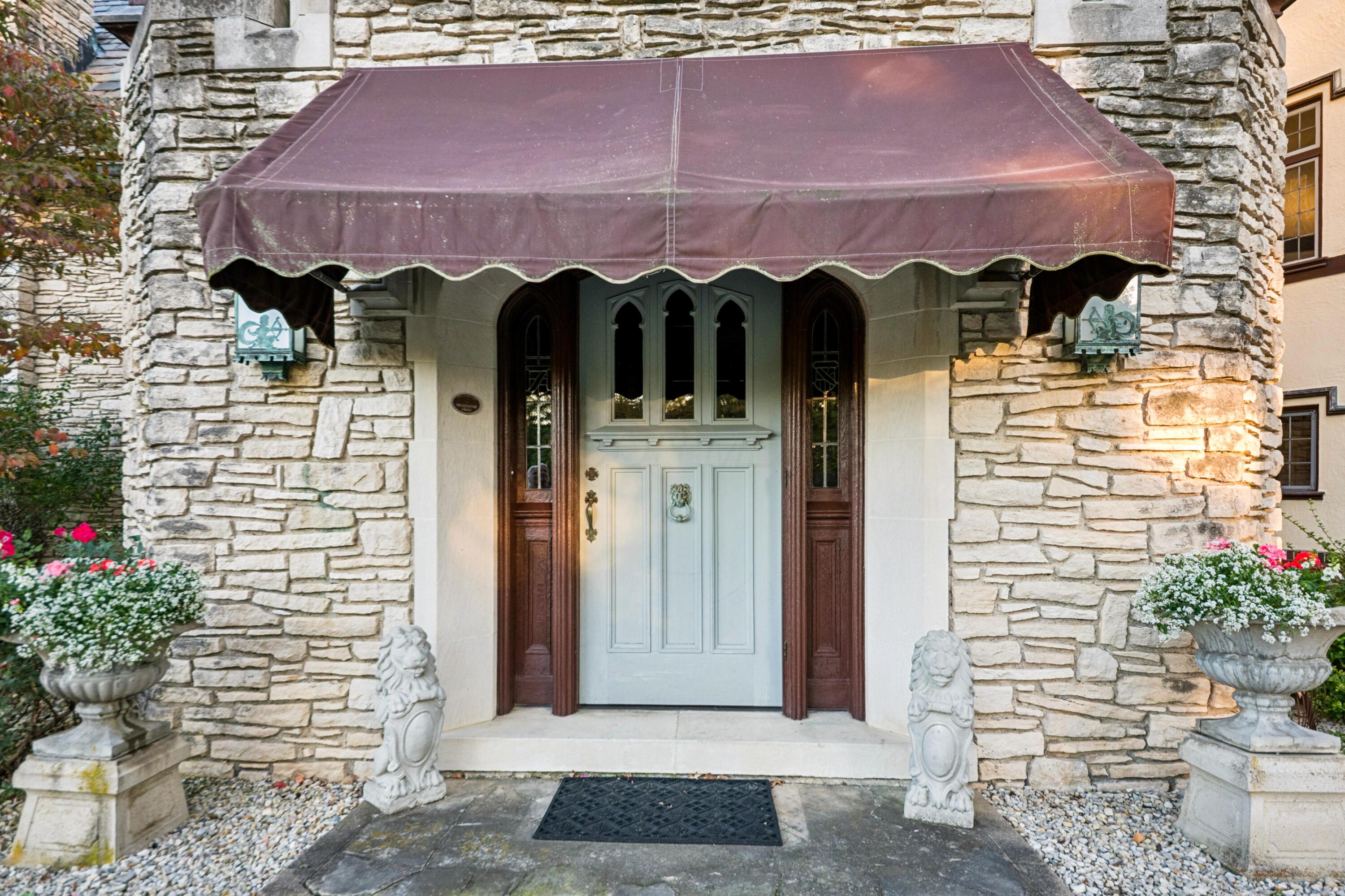 2721 N State Route 53