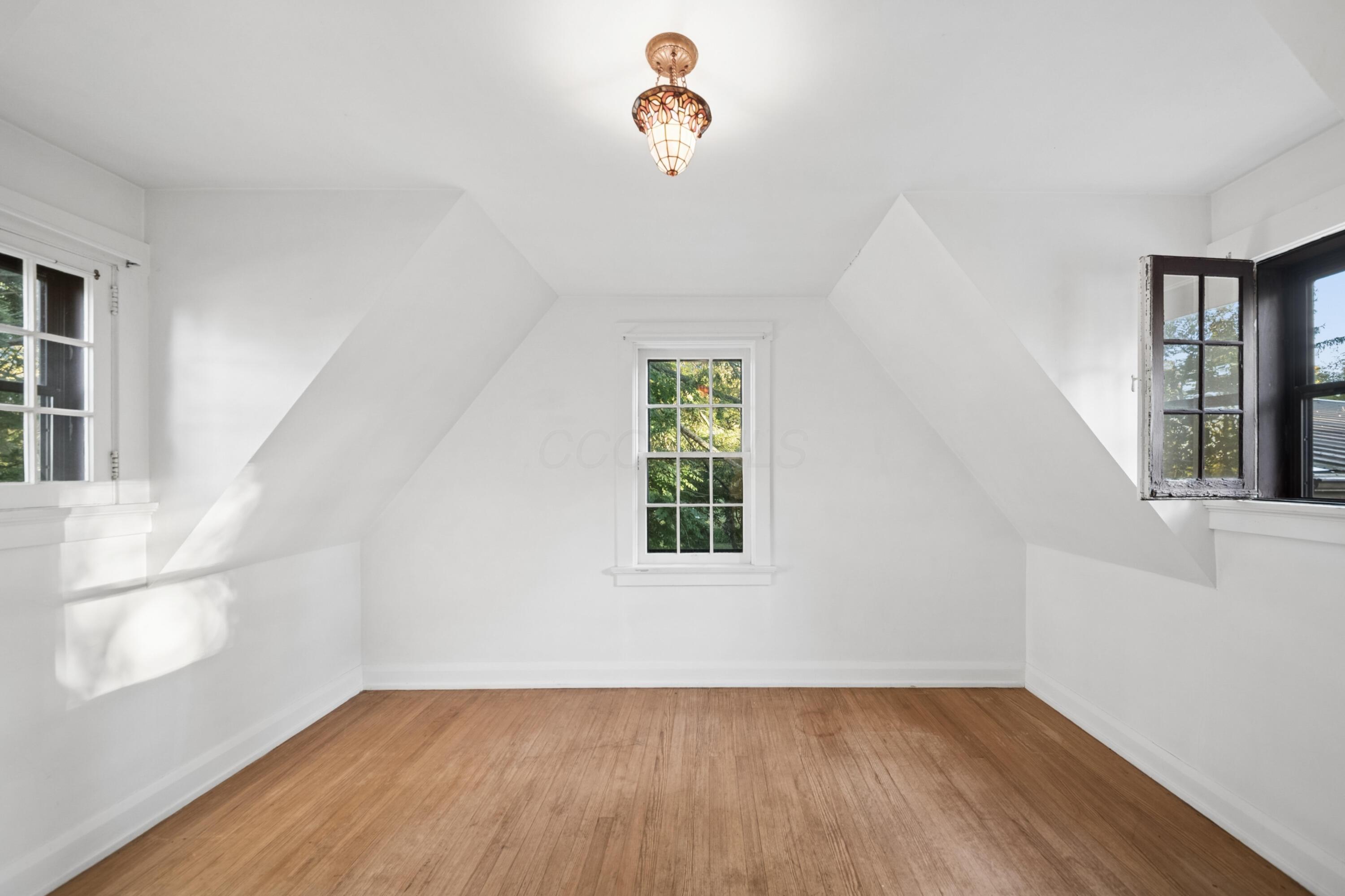 2721 N State Route 53