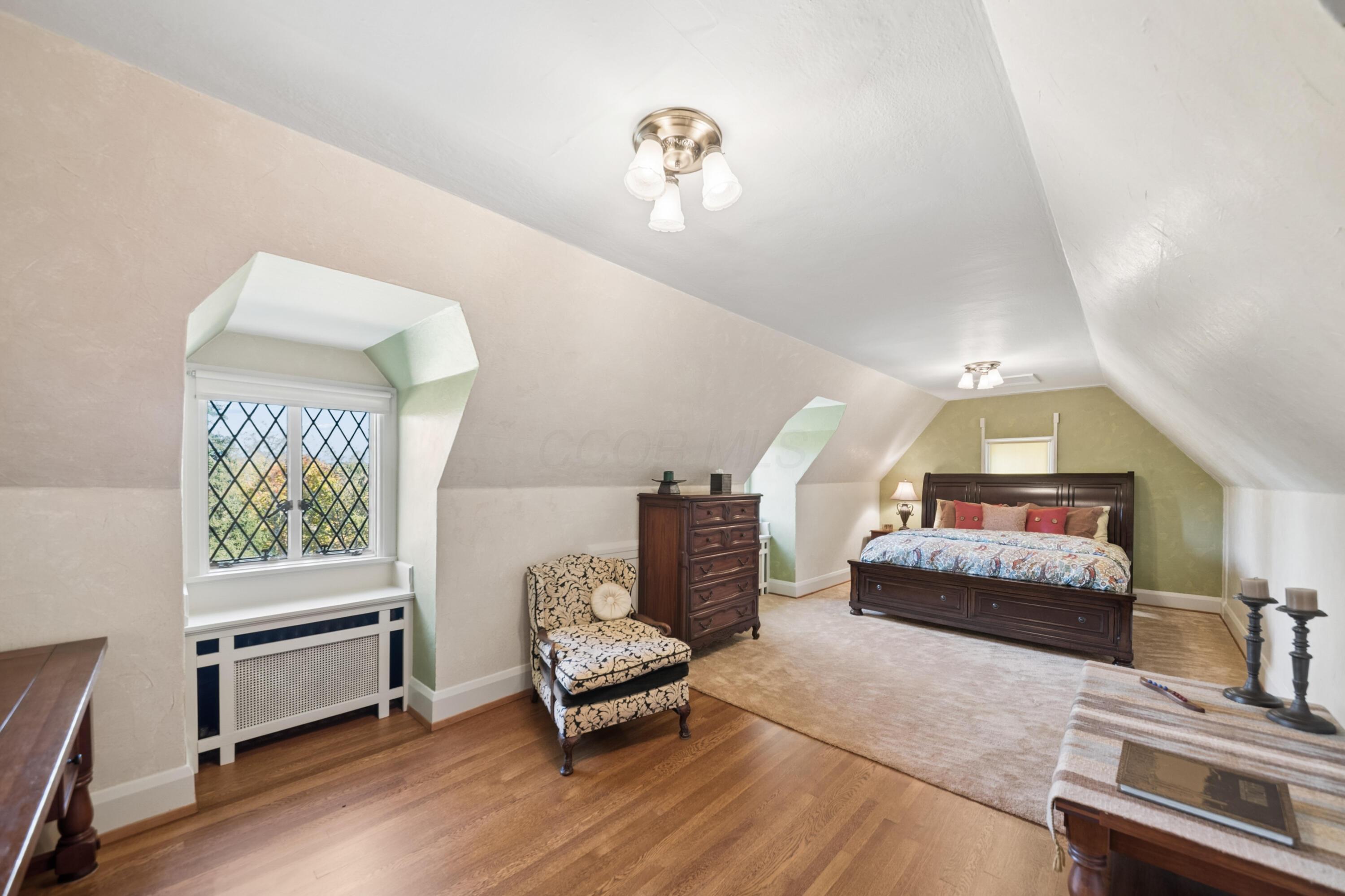 2721 N State Route 53