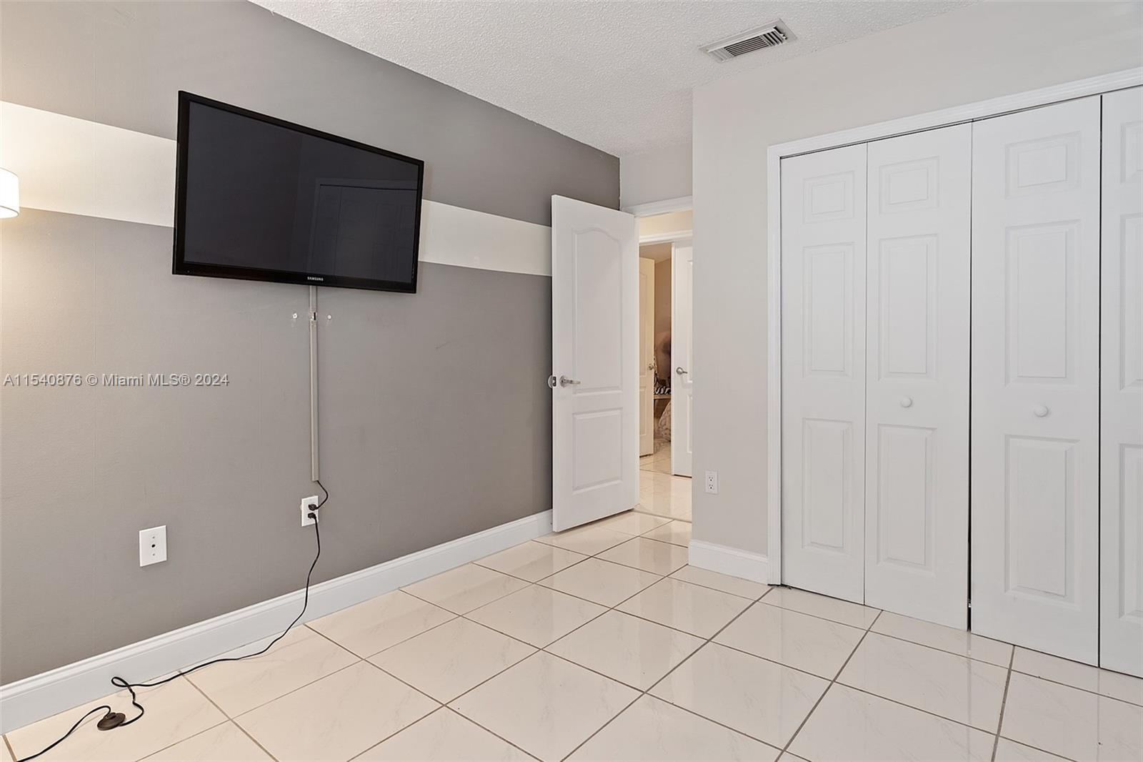 5150 SW 154th Pl