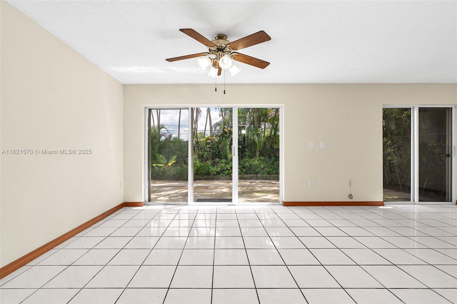 18033 SW 137th Ct