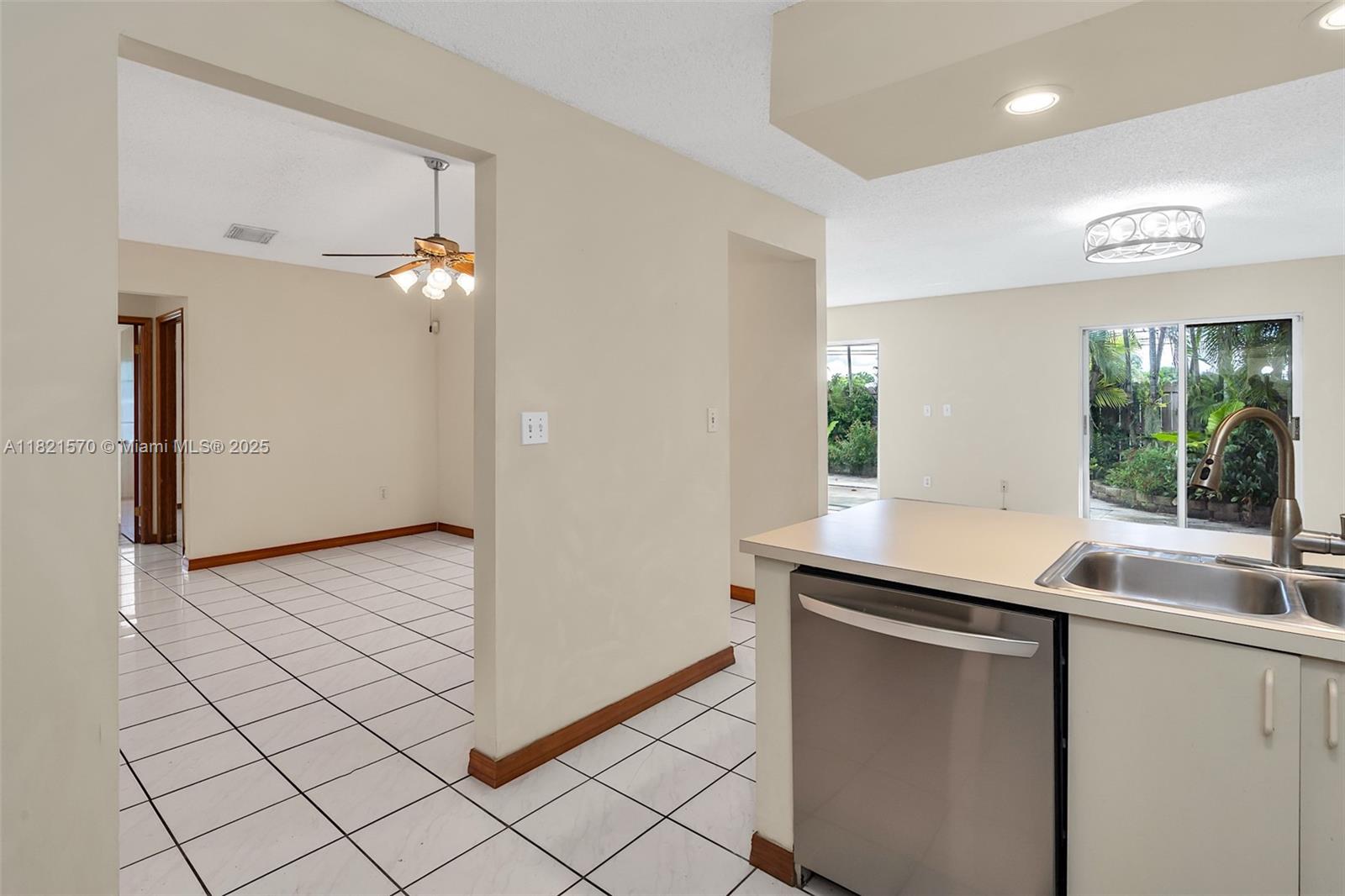 18033 SW 137th Ct