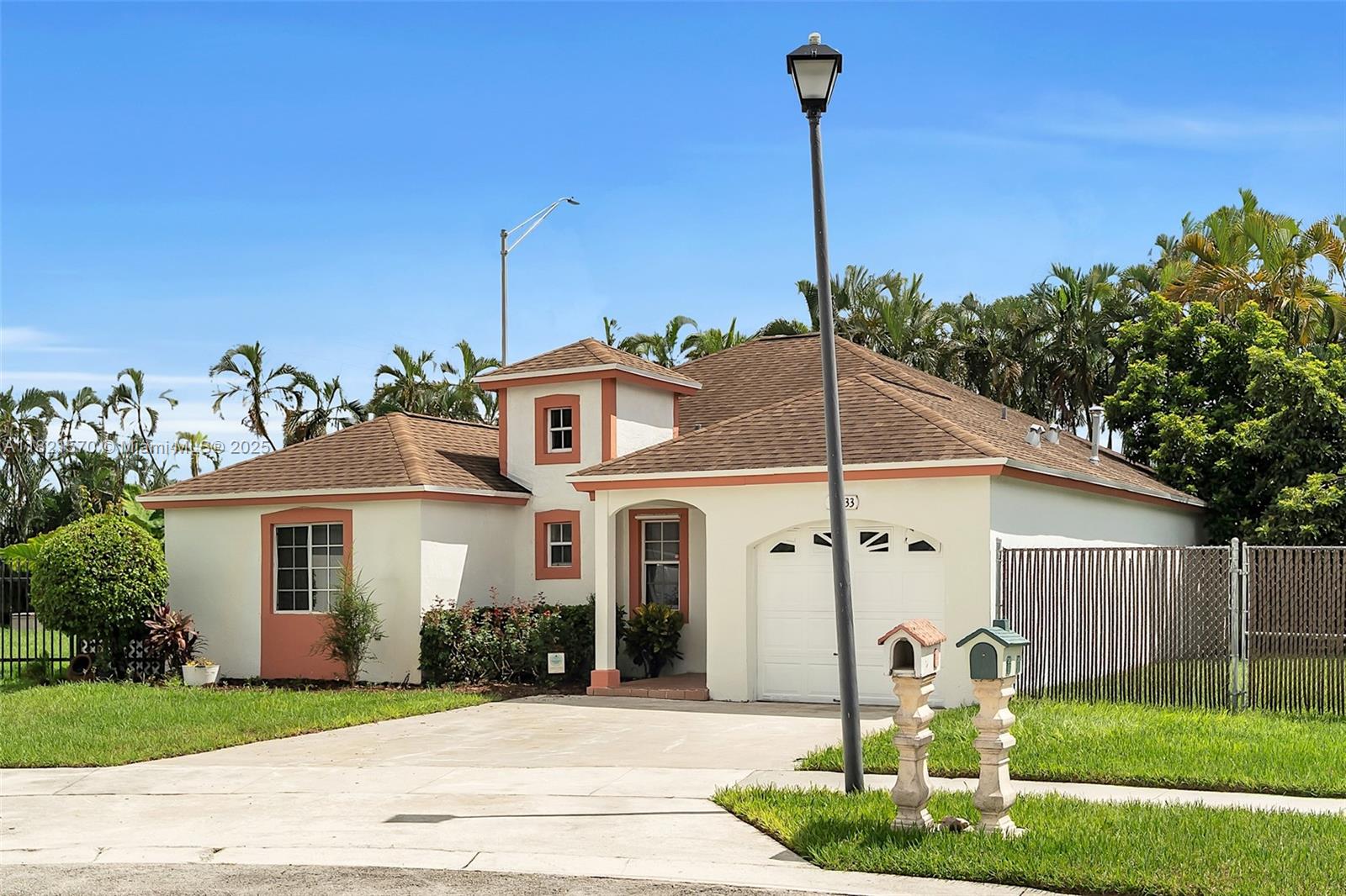 18033 SW 137th Ct