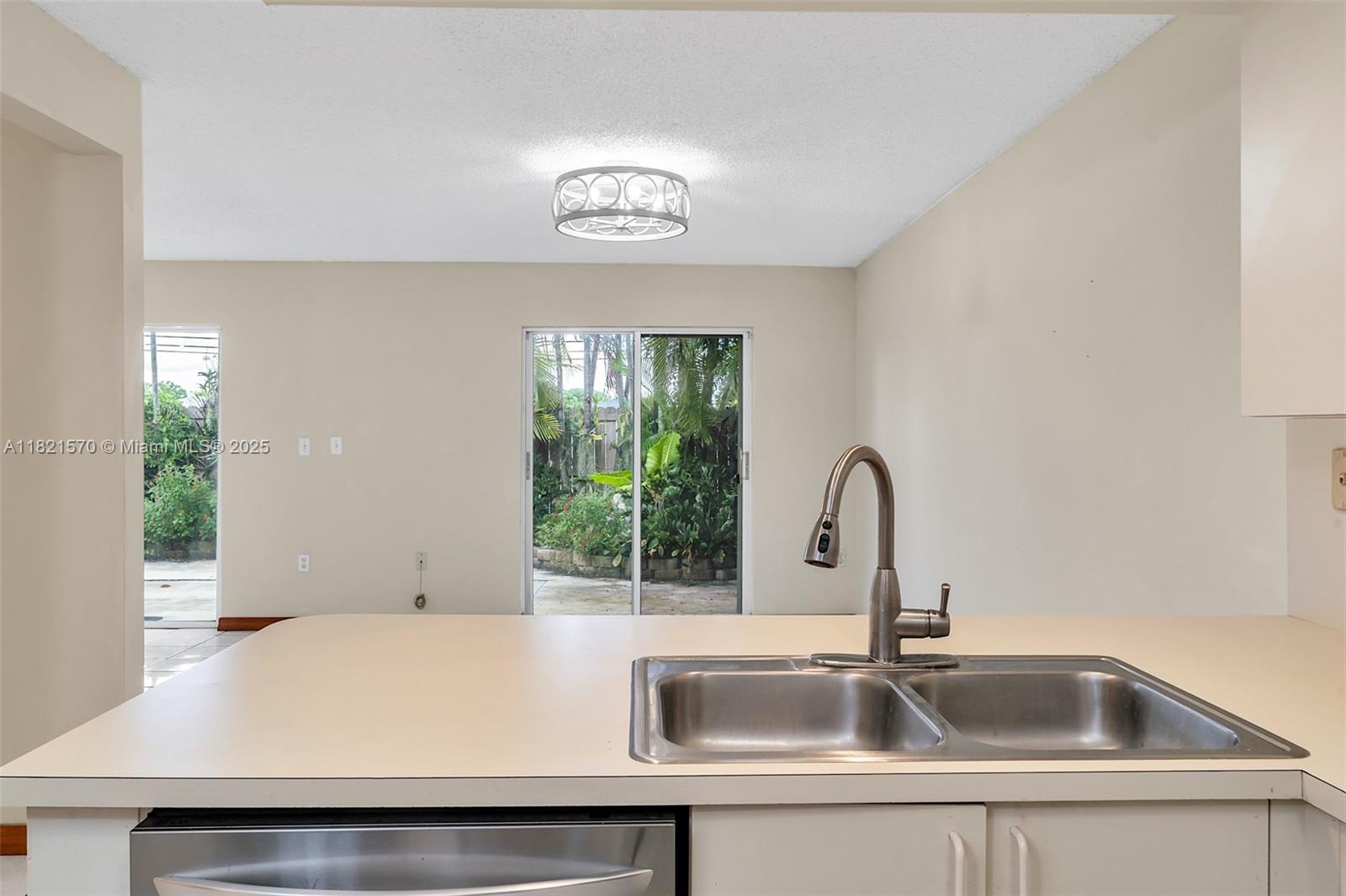 18033 SW 137th Ct