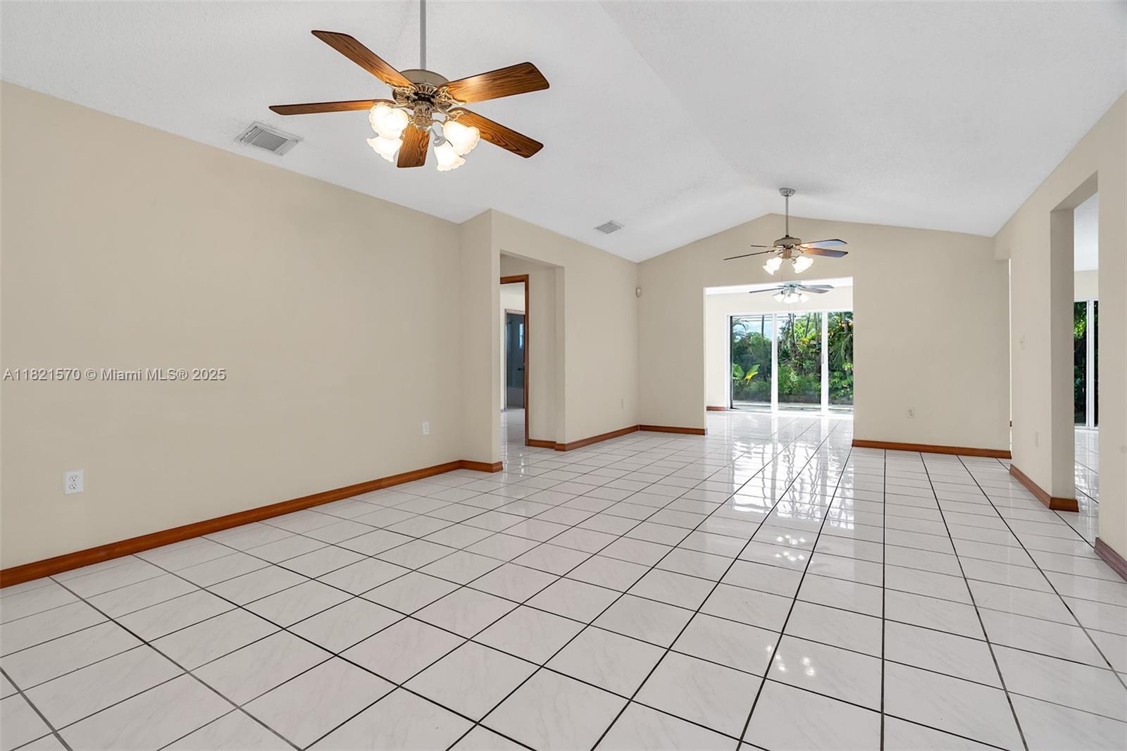 18033 SW 137th Ct