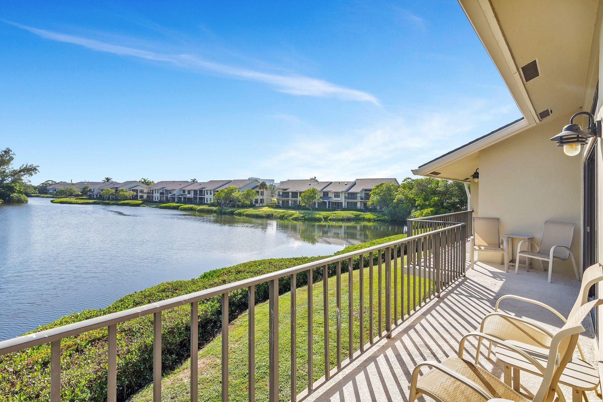 1802 Fairway Drive S