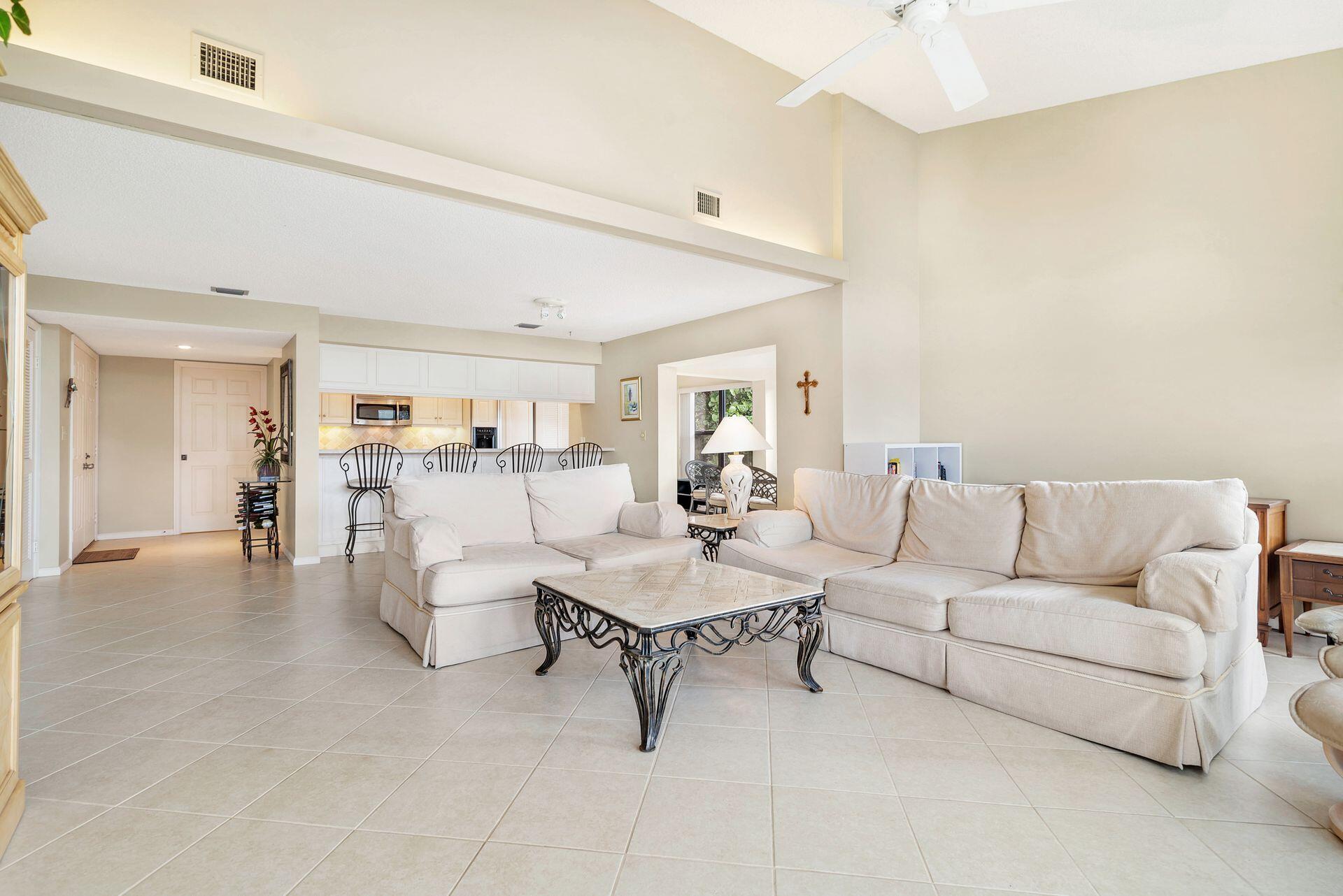 1802 Fairway Drive S