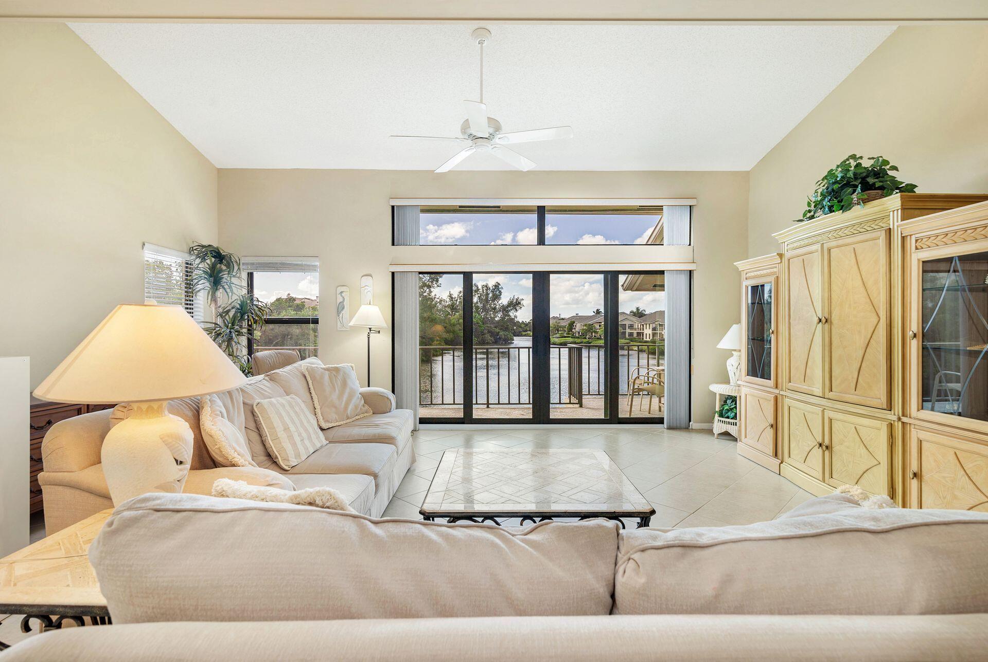 1802 Fairway Drive S