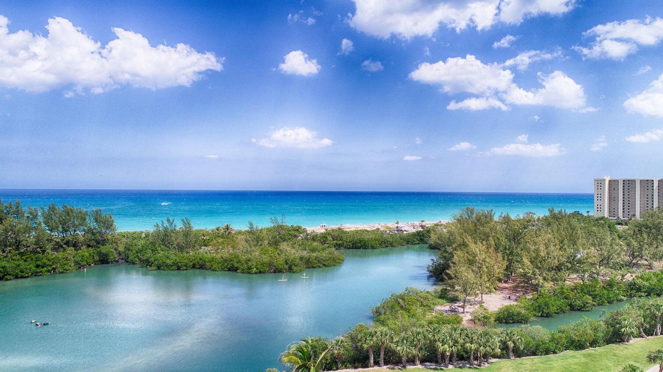 1802 Fairway Drive S