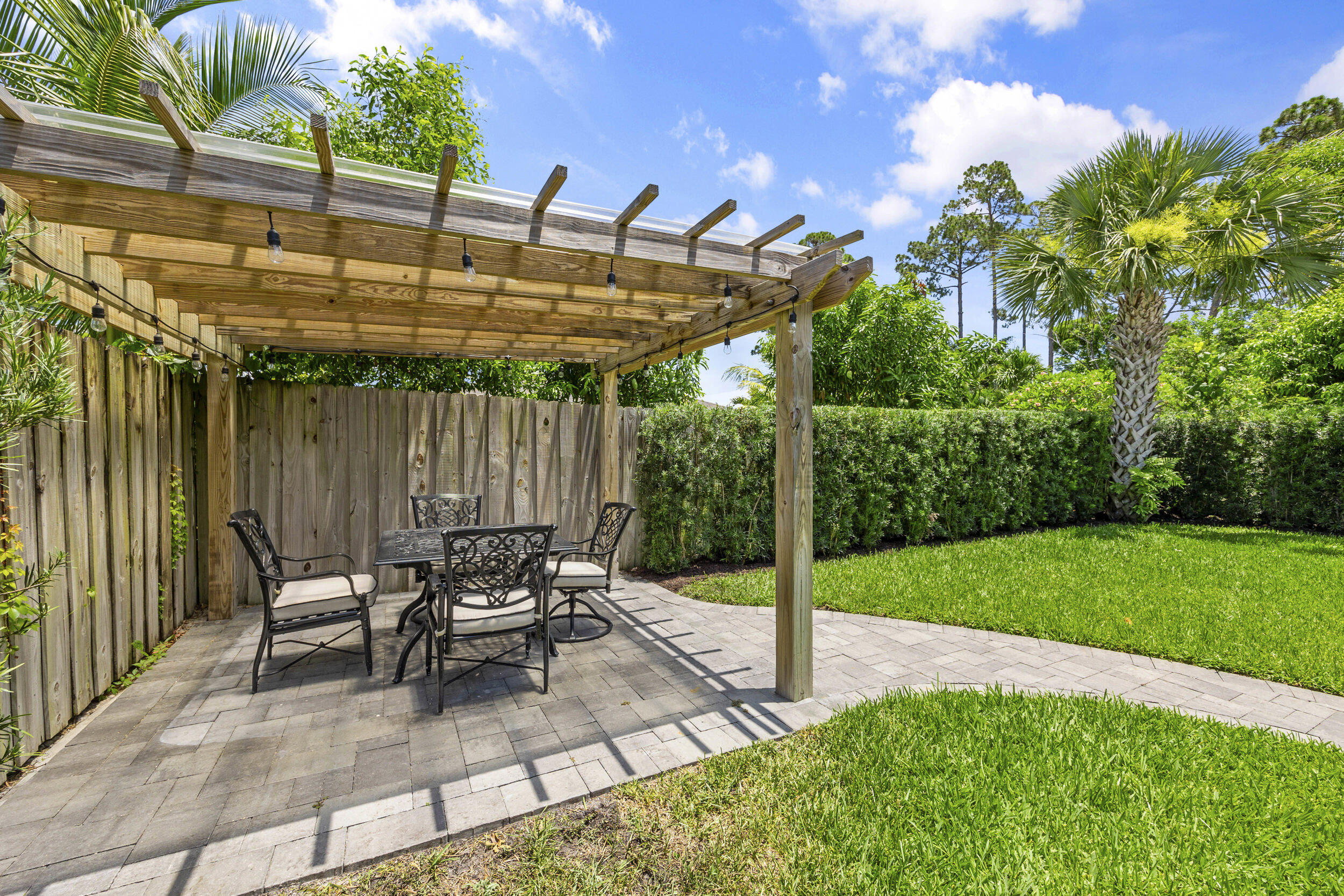 6943 Mitchell Street