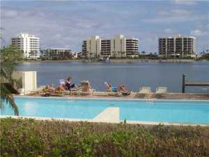 19800 Sandpointe Bay Drive 706